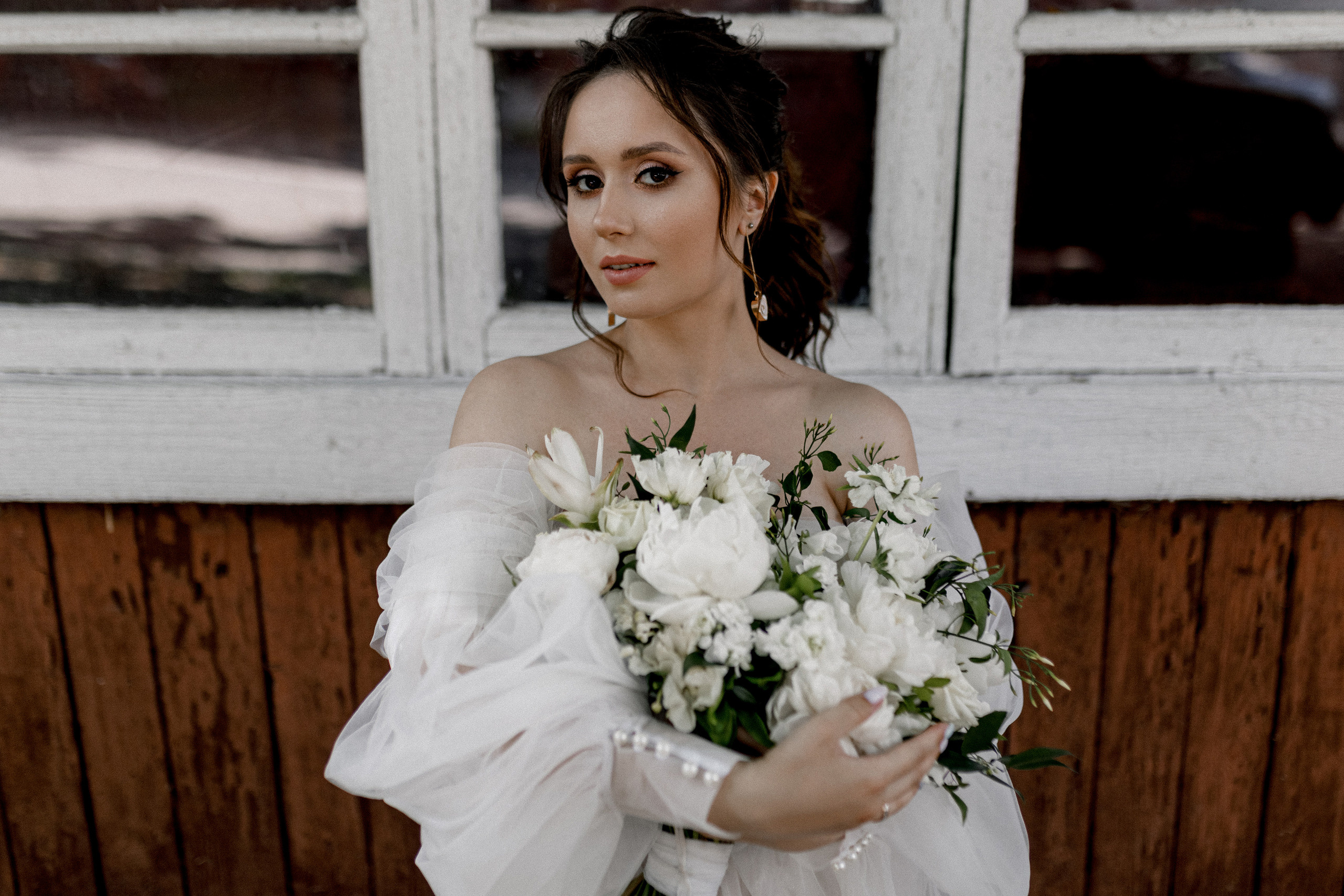 Шутки, танцы и душевные песни у костра в завершение вечера. Свадебный фотограф Аня Милграм