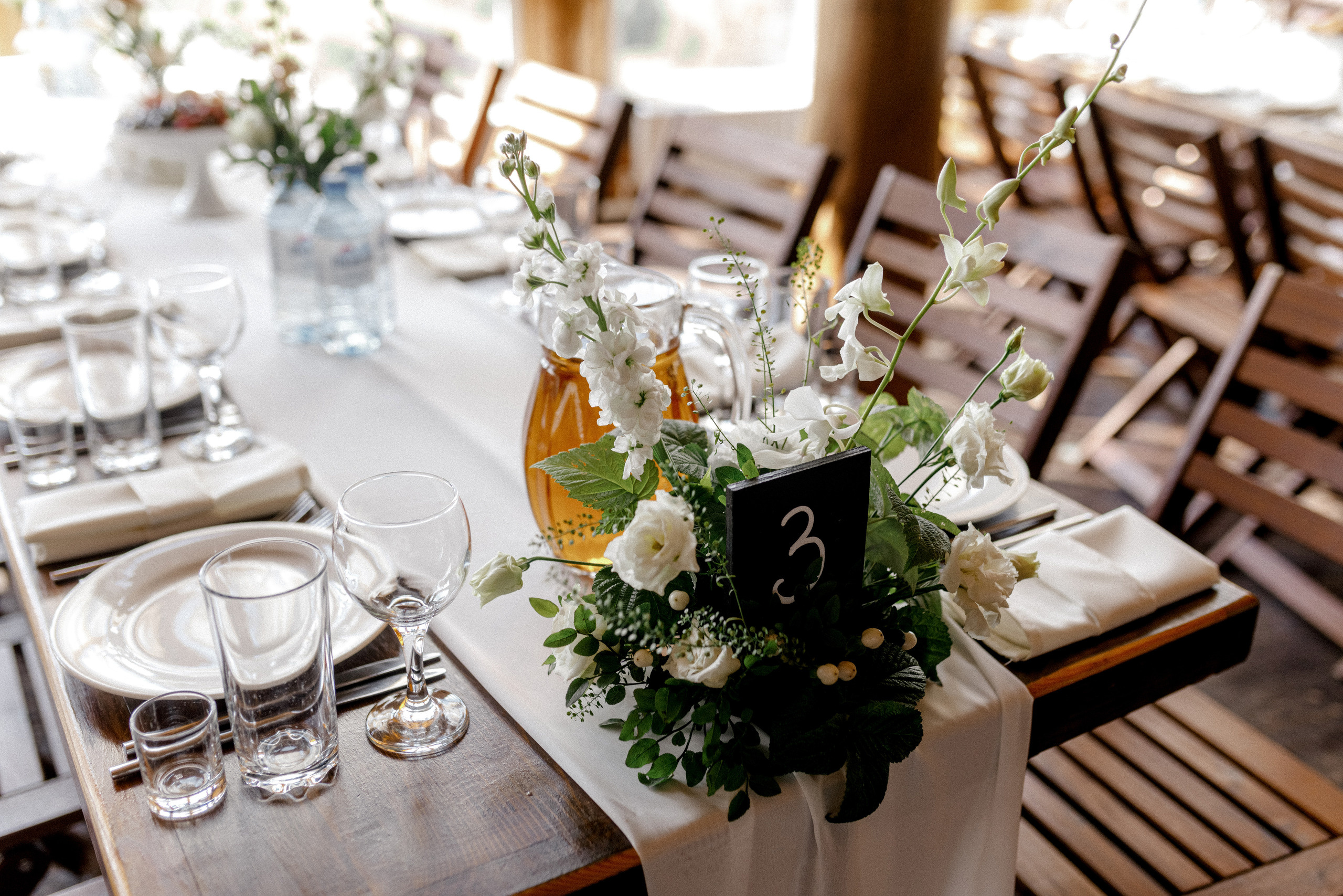 Шутки, танцы и душевные песни у костра в завершение вечера. Свадебный фотограф Аня Милграм