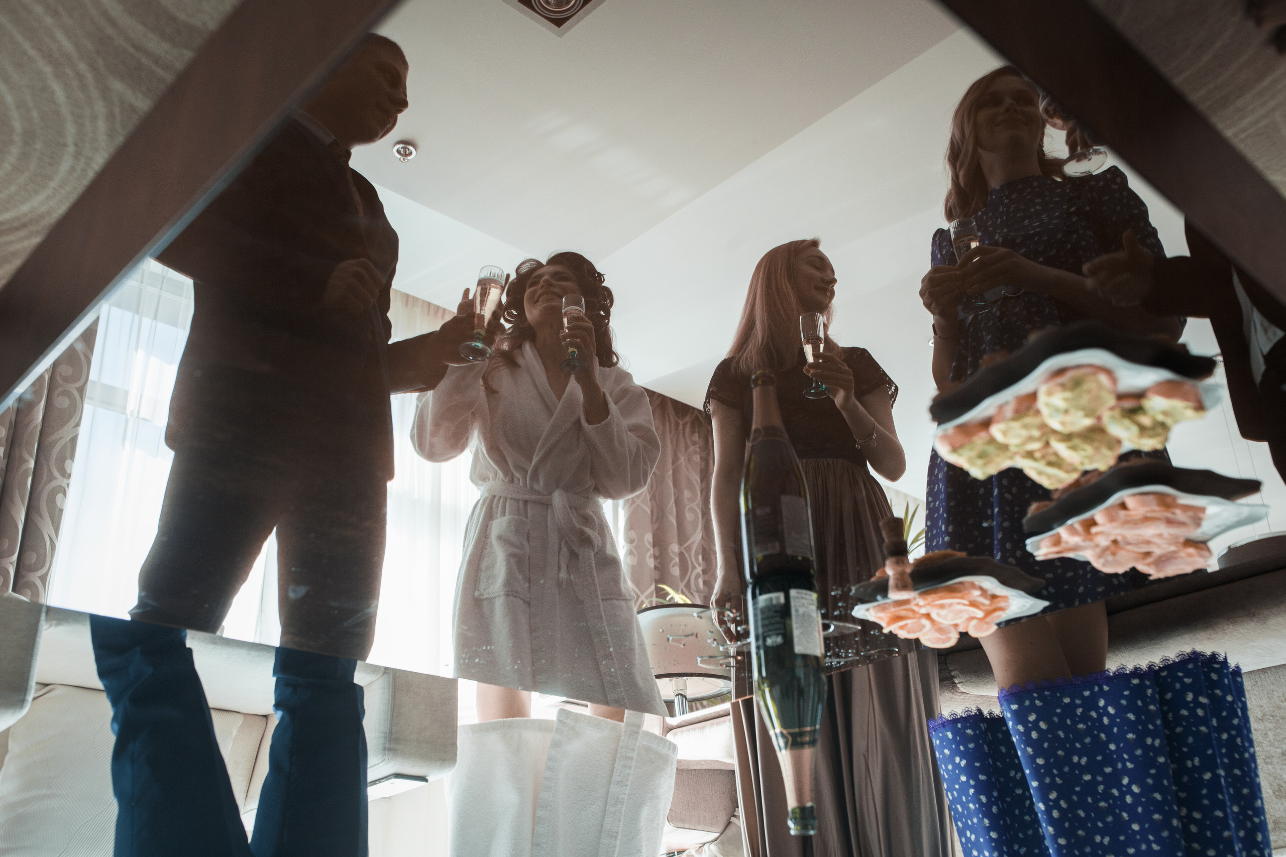 Фотосессия свадебного дня в Ботаническом саду, отеле Пекин