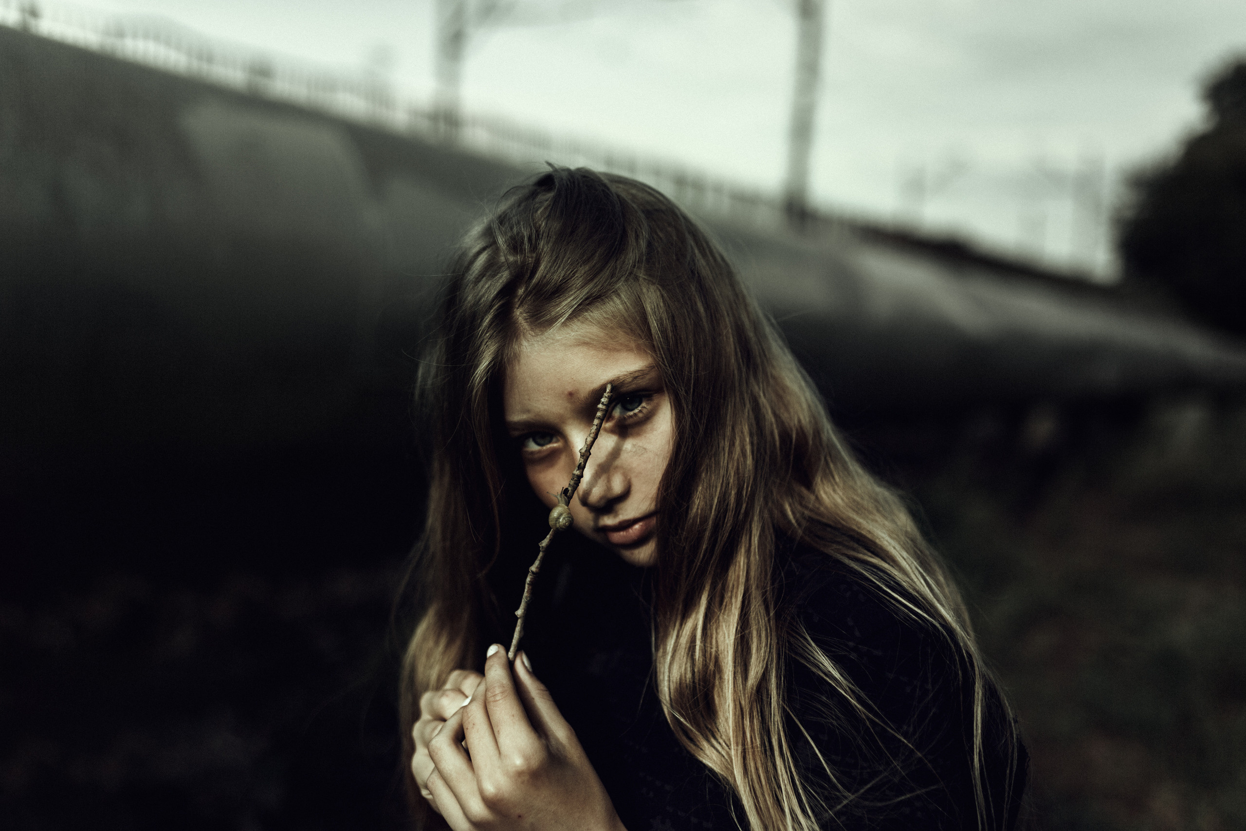 Стильная фотосессия девочек беспризорниц