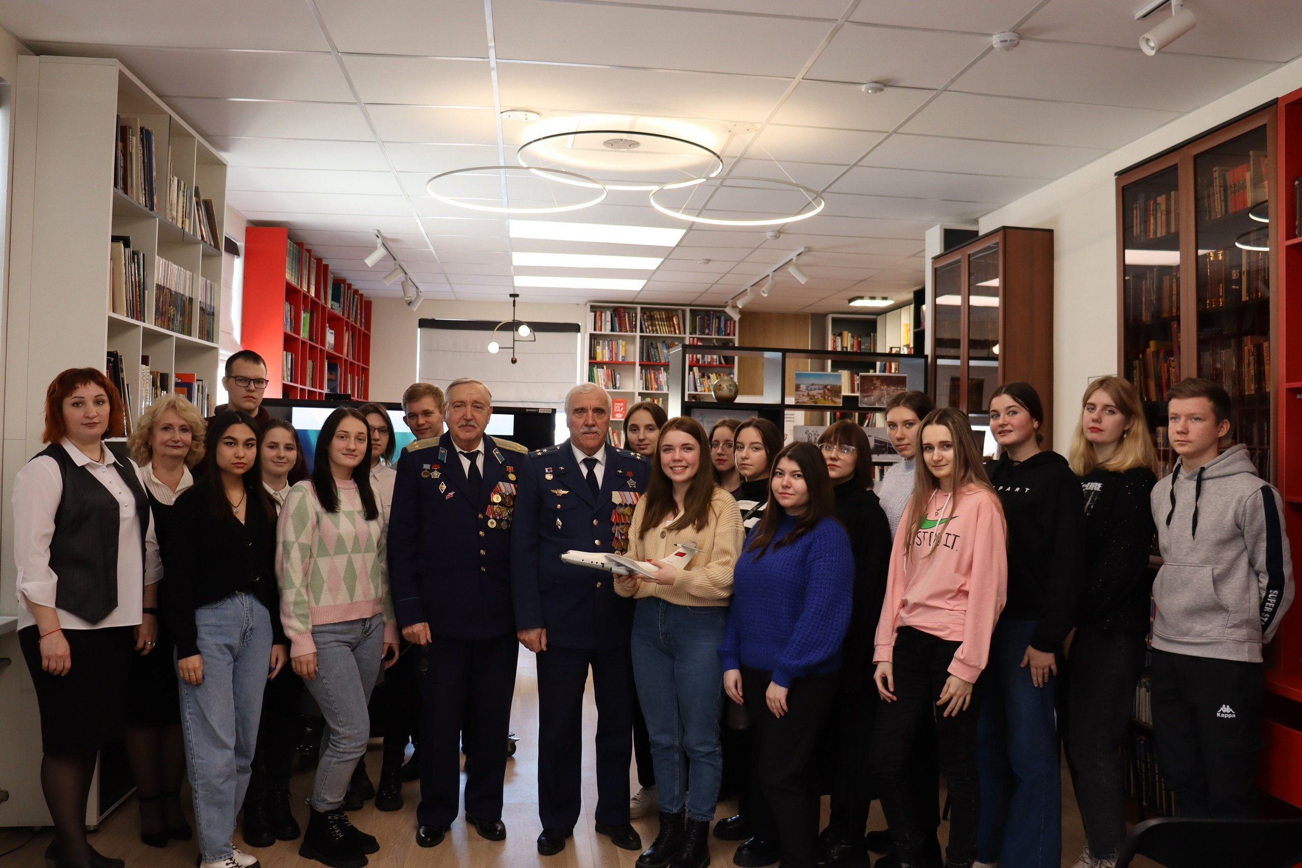 Легенда о Стальной Бабушке