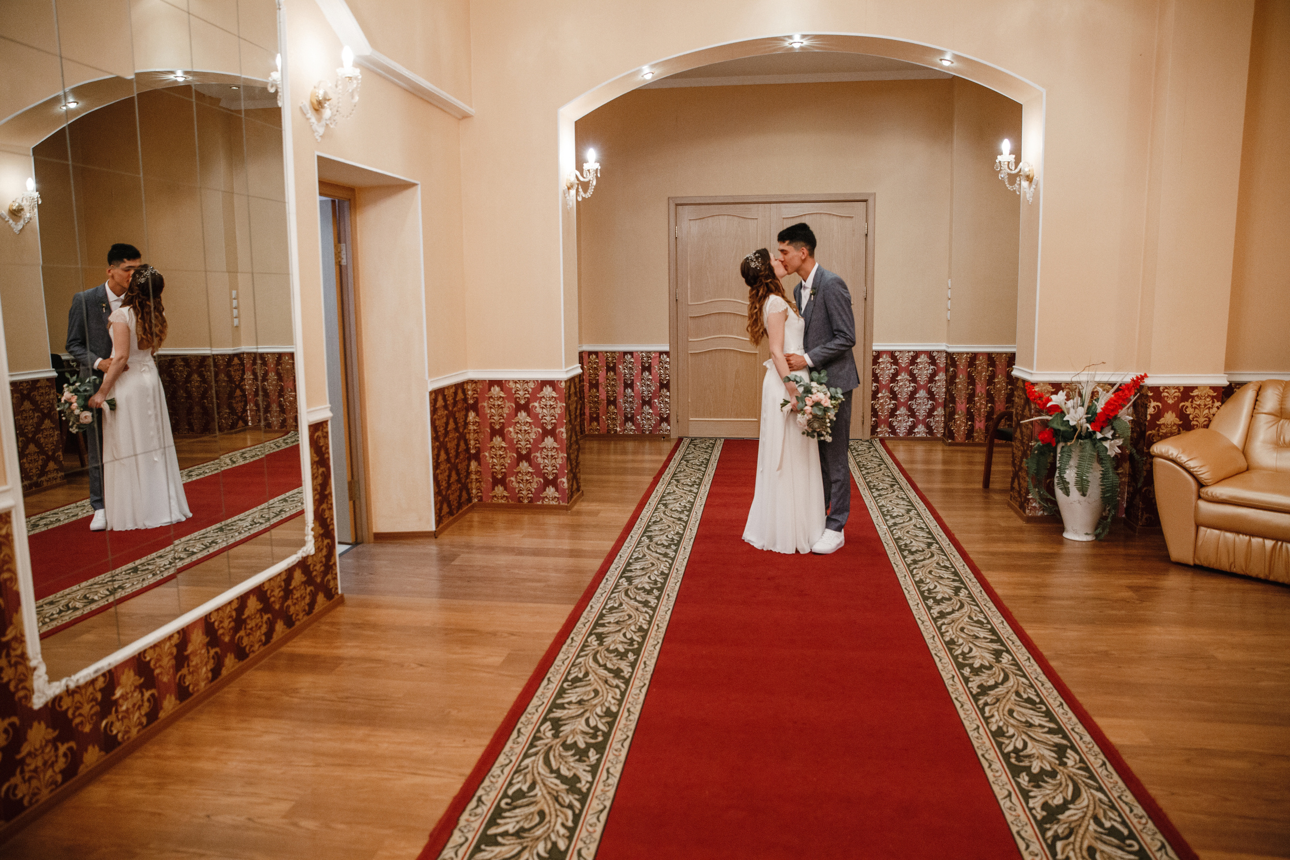 Оля и Артур. Анонс свадьбы. Семейный и свадебный фотограф Полина Принцева