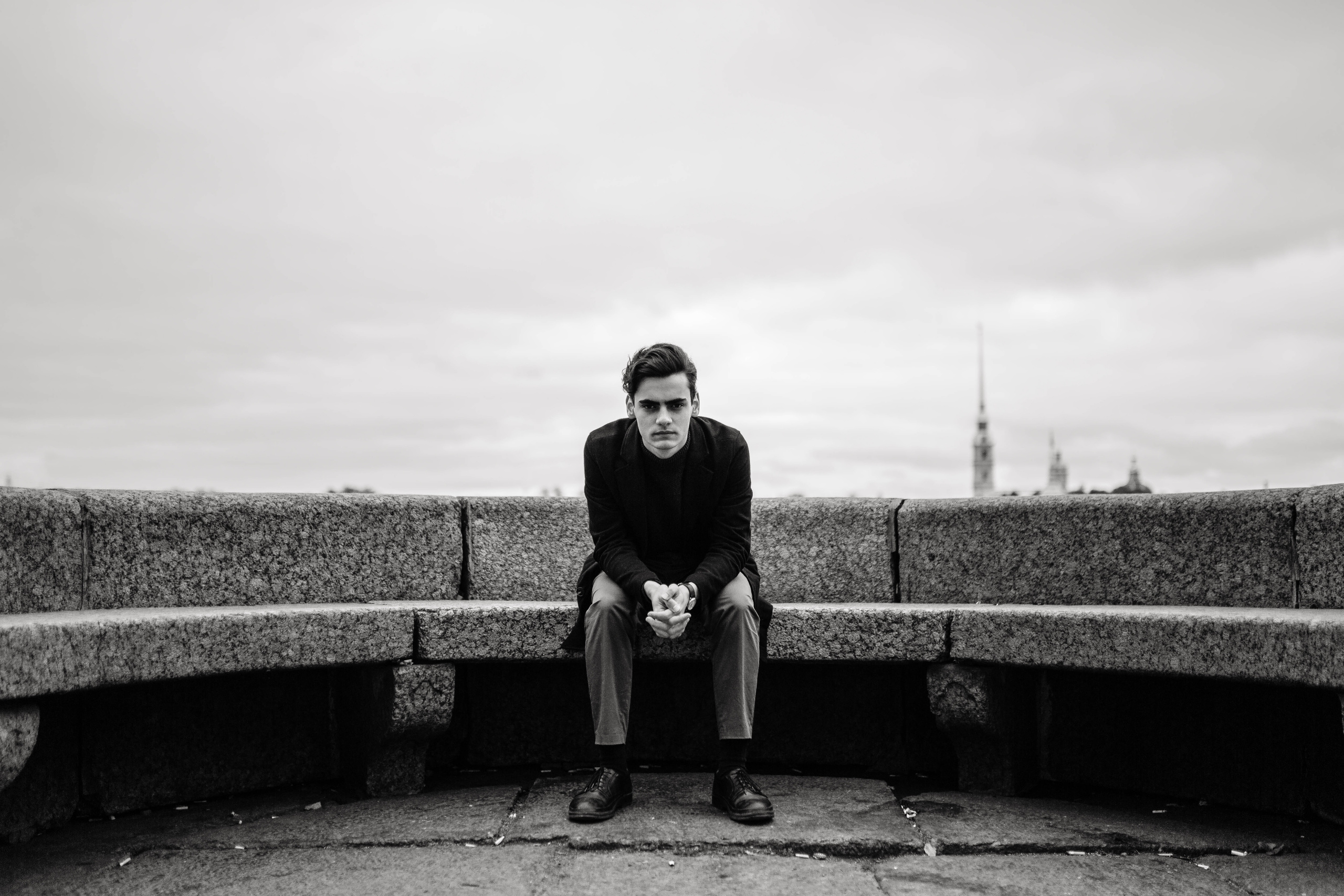 Влад. Хмурый Петербург. Семейный и свадебный фотограф Полина Принцева