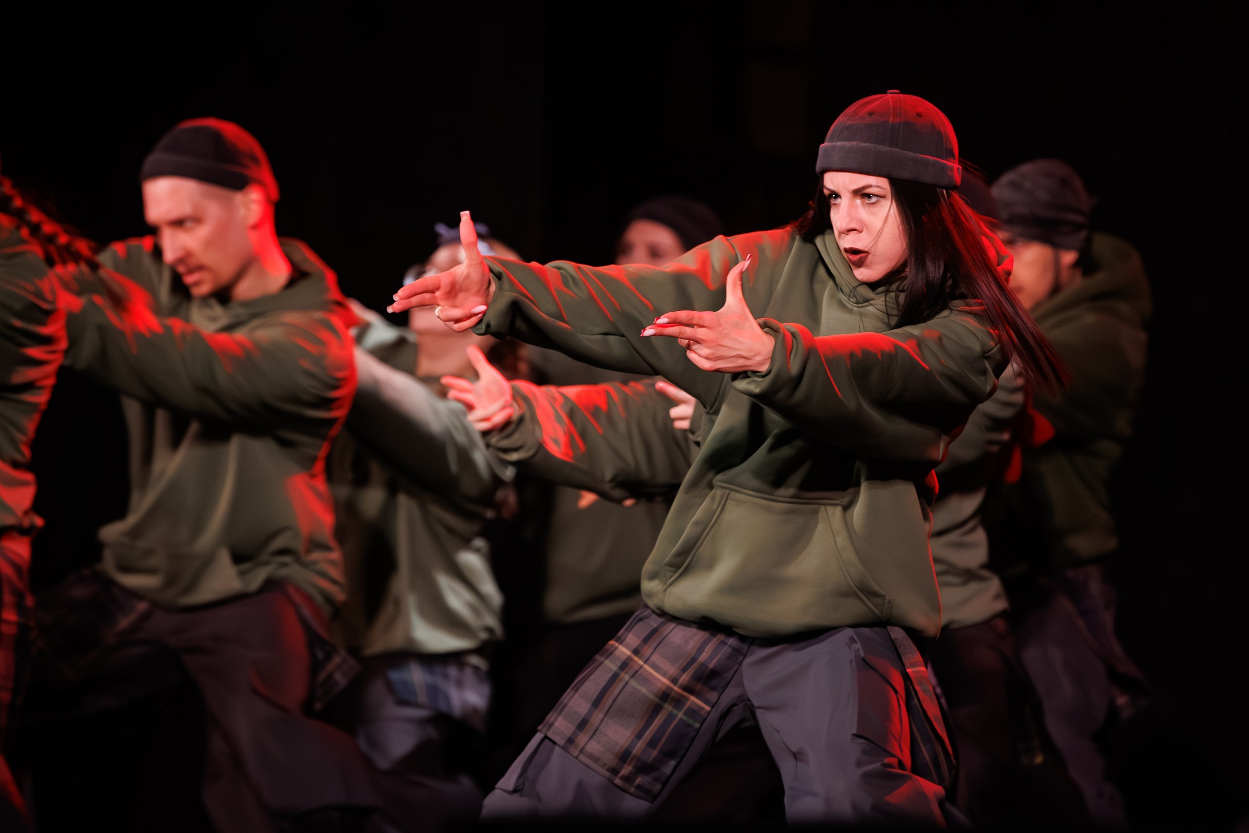 Фотосъемка отчетного концерта танцевальной студии YOU LAnd. Спортивный фотограф Екатеринбург Онлайн трансляции