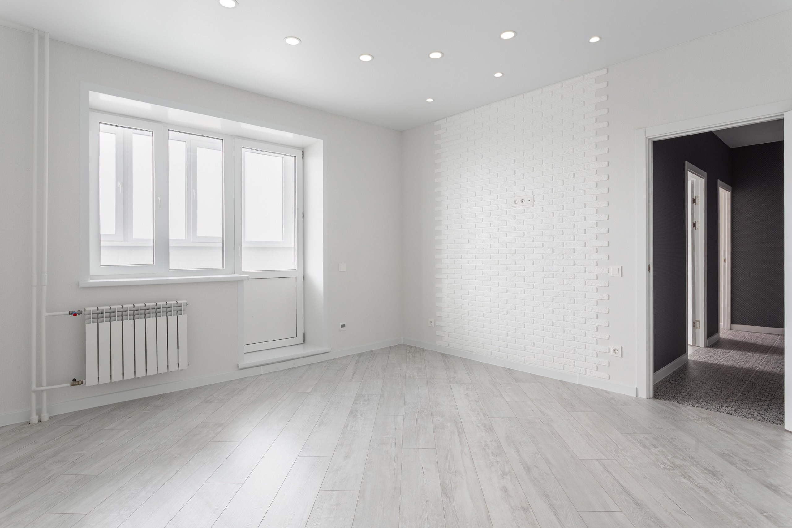 Интерьерная фотосъемка гостиной для продажи квартиры