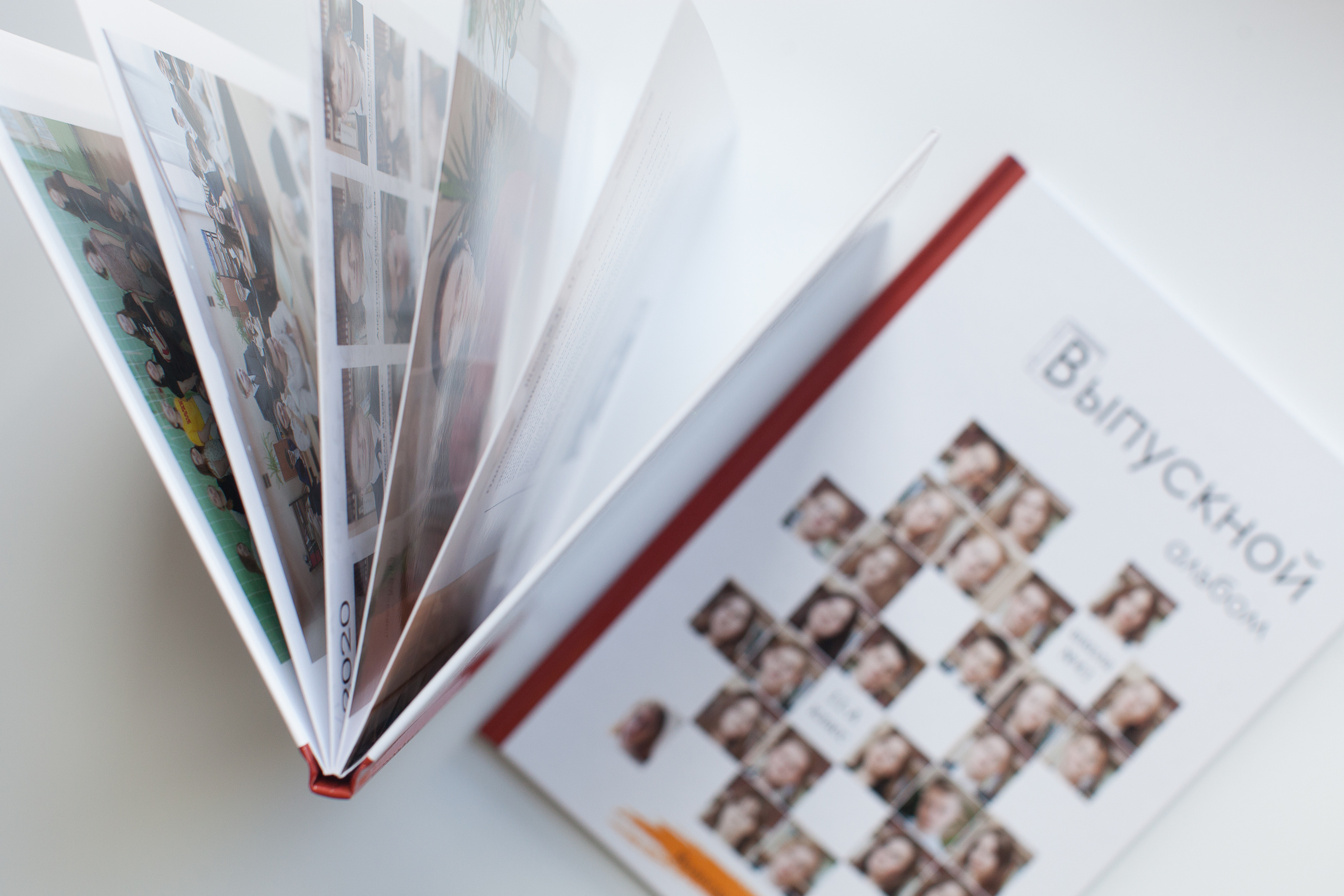 Выпускная фотокнига с ламинированными страницами