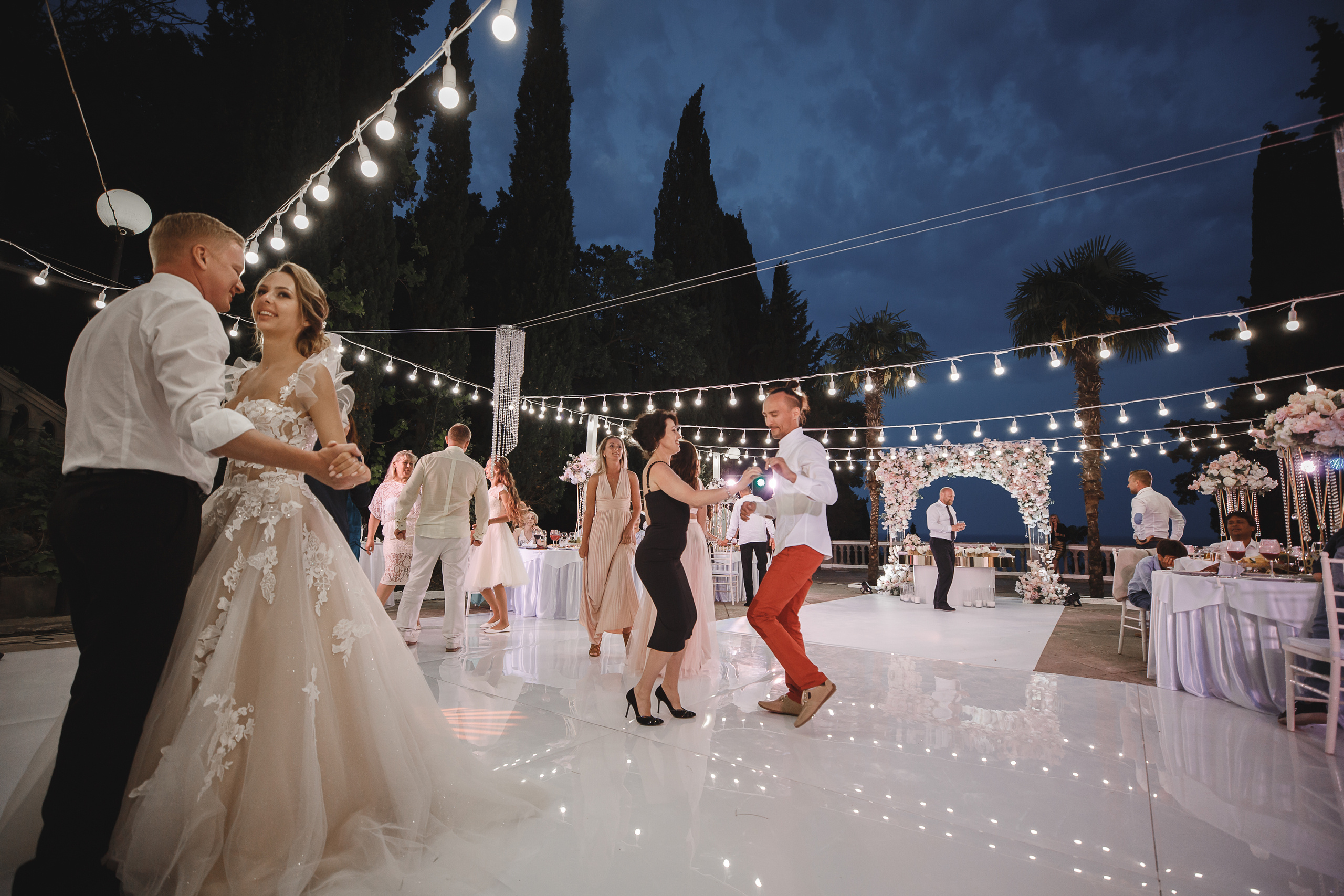 Первый свадебный танец