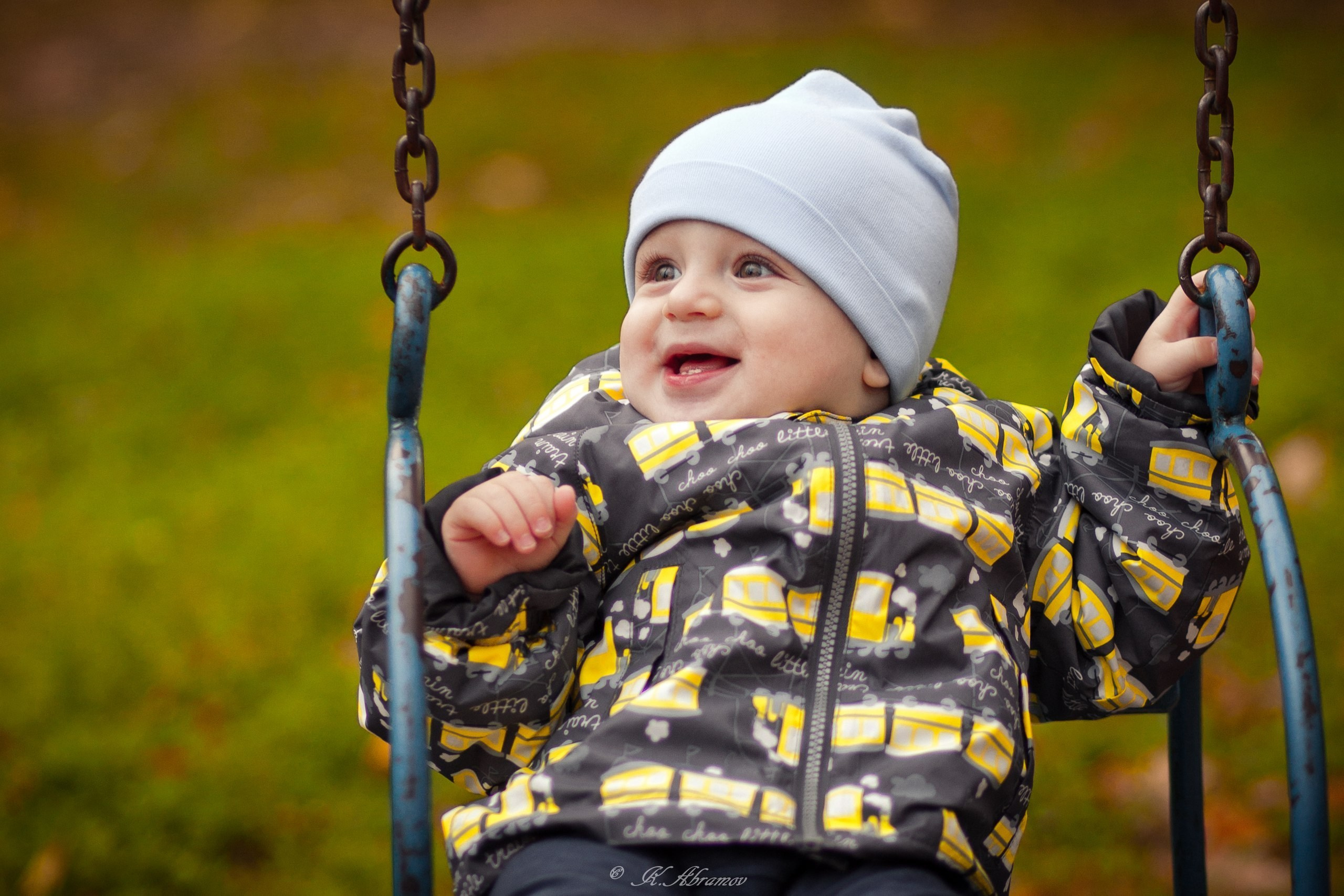 35 awards «Детский эмоциональный портрет». Photomantis