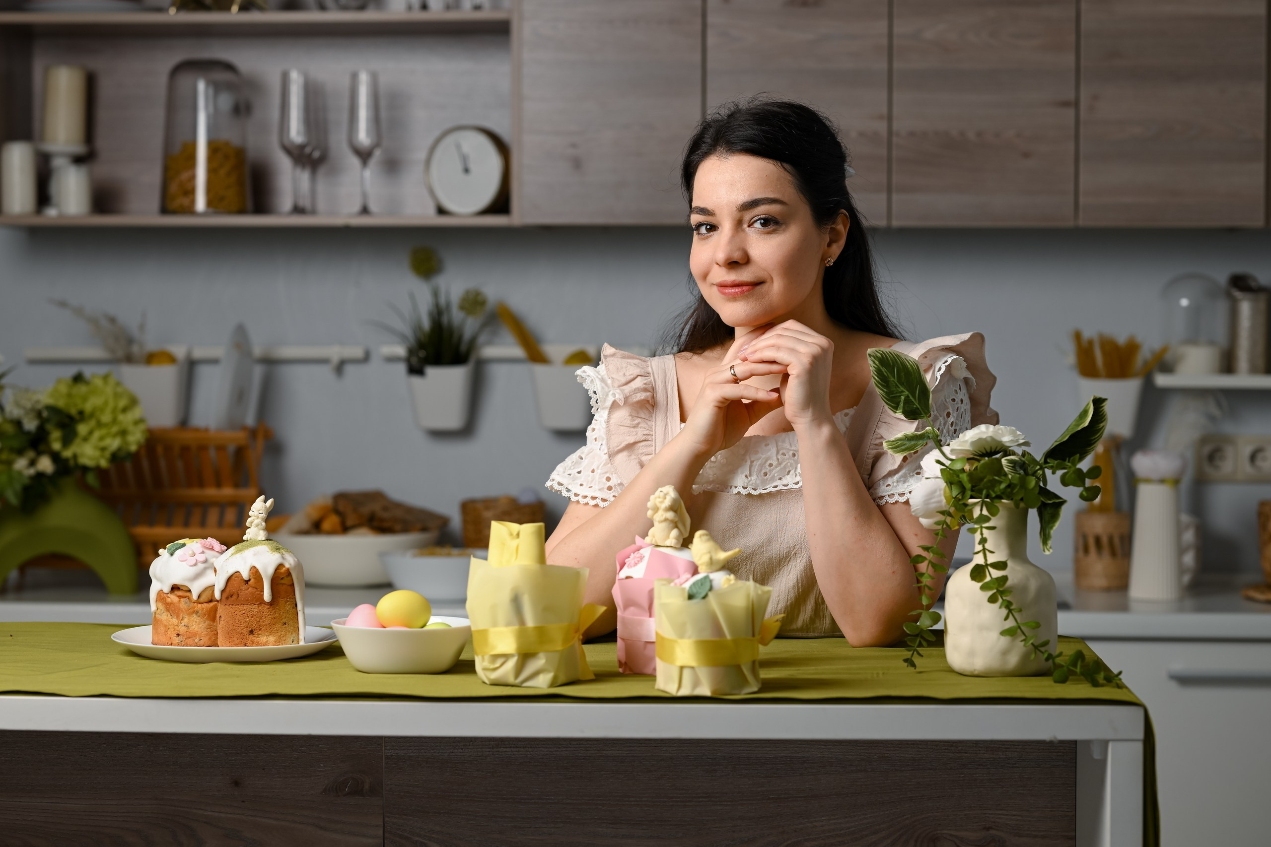 Доставка. Семейная кондитерская. Торты и десерты на заказ в Москве и области