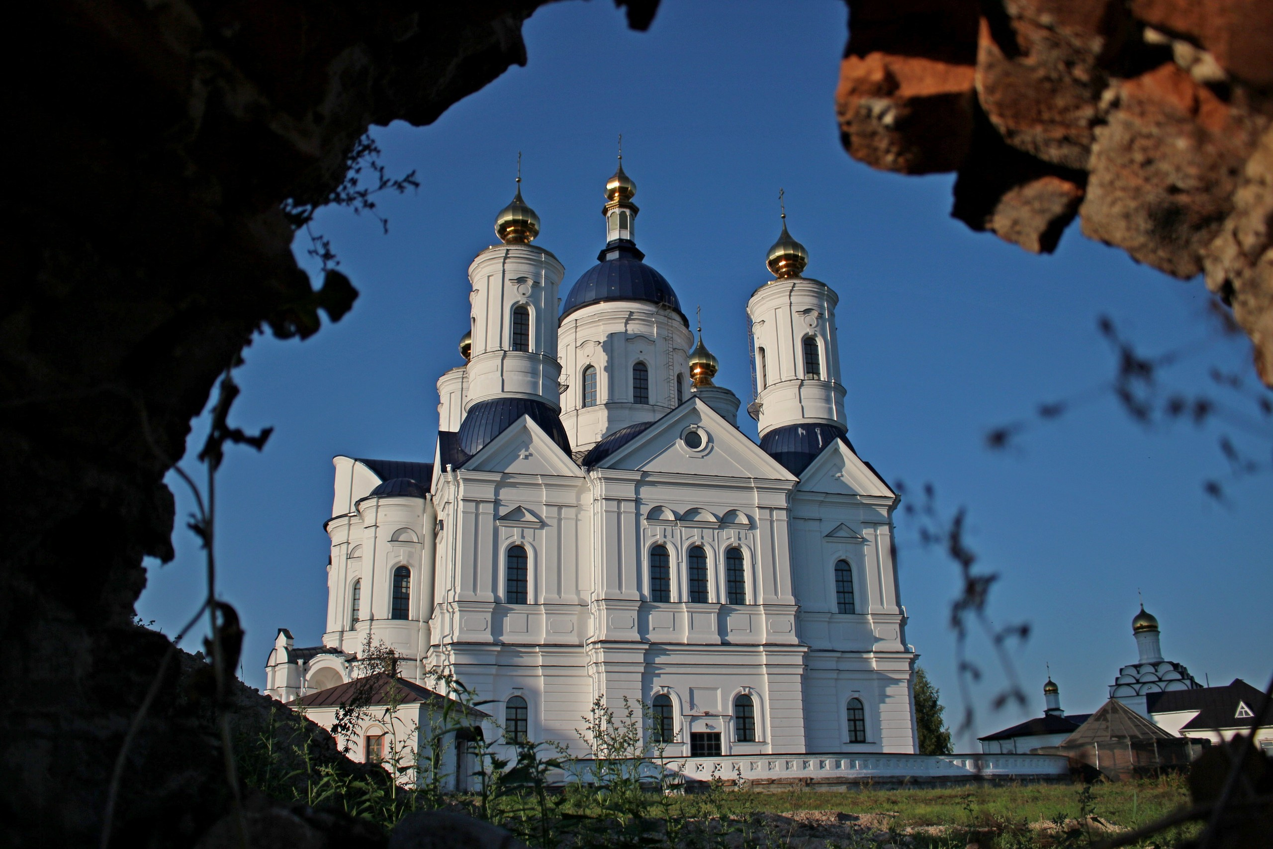 Свенский монастырь история