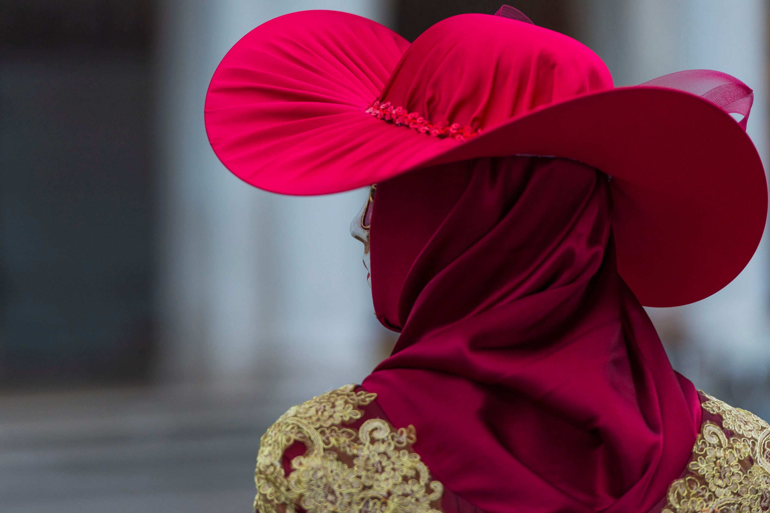 Красная гамма в фотографии — коллекция арт-фото Talulla