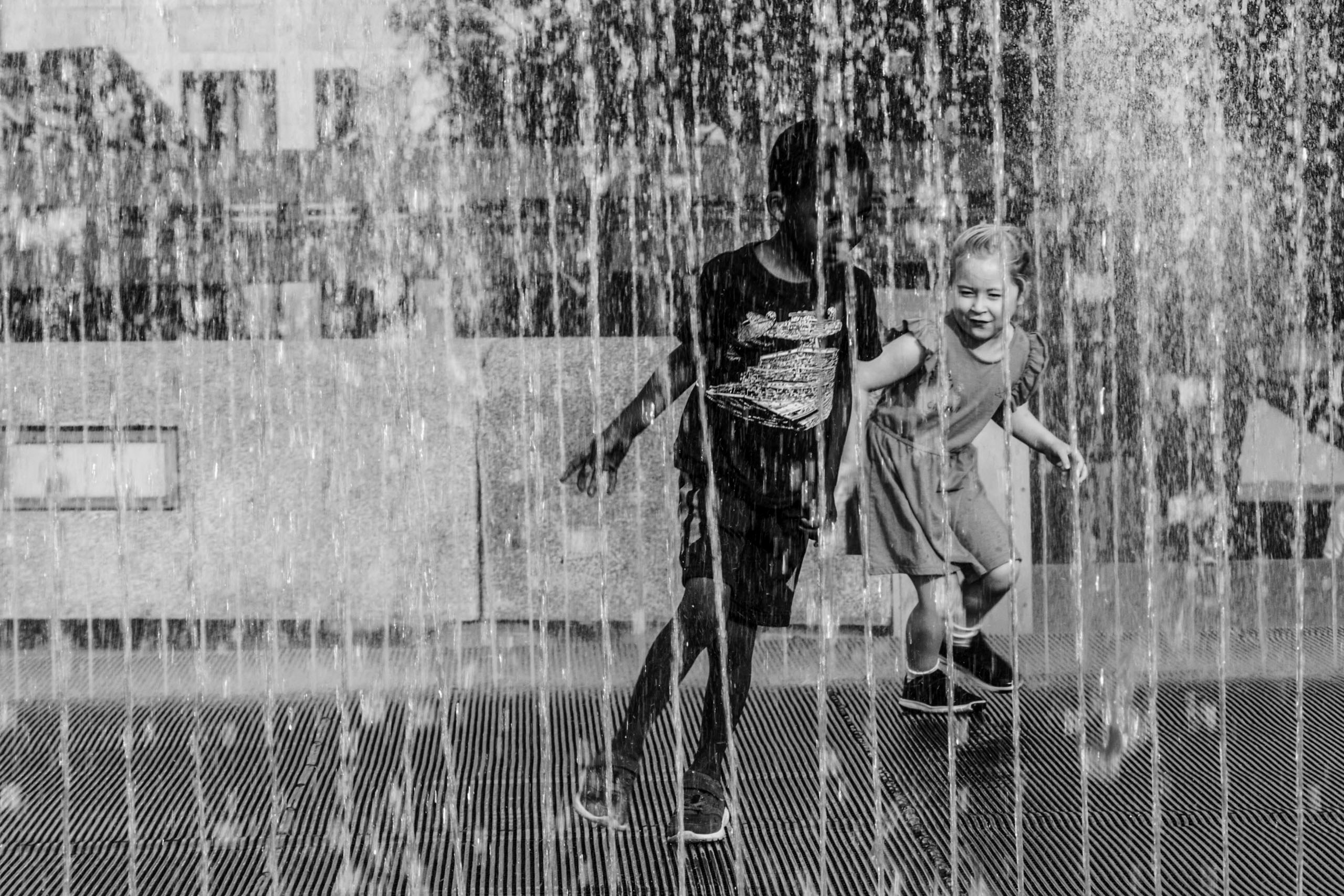 Чёрно-белая фотография — арт-серия о свете, эмоциях и форме