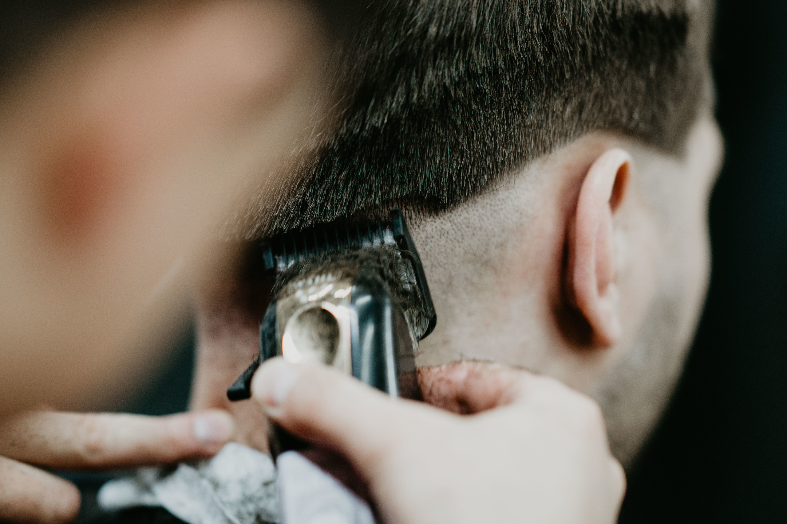 Мужская парикмахерская BigBro. Свадебный и портретный фотограф в Комсомольске-на-Амуре Сергей Лазарен