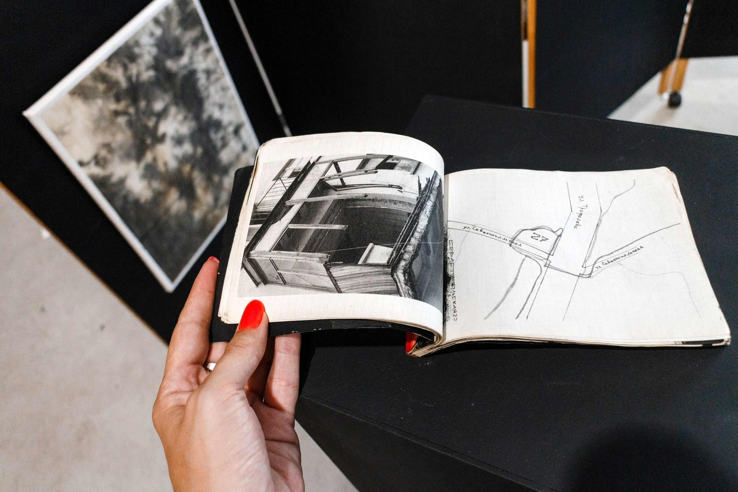 ''Нарвская застава: Фиксация/Фикция'' выставка в Прографике 26.07-11.0