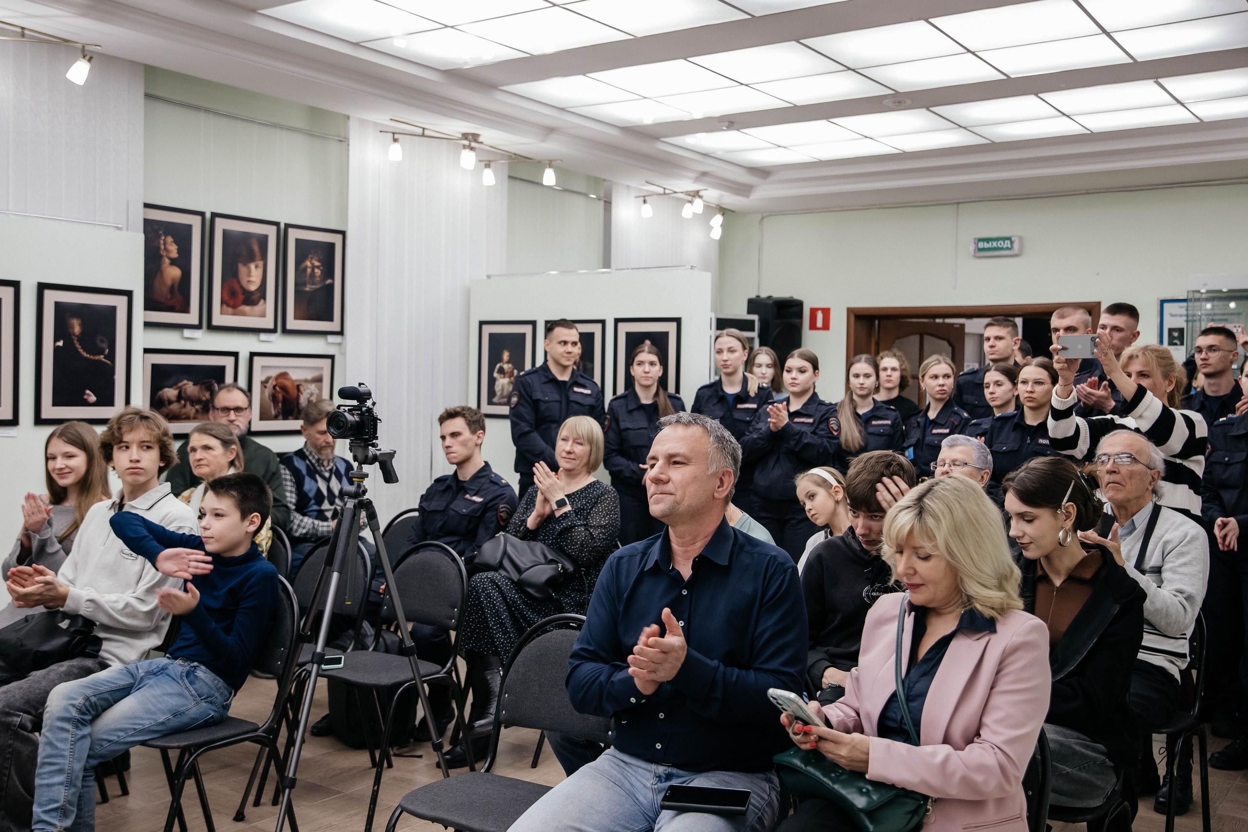 Выставка «Диалоги через объектив», г. Белгород. Профессиональный фотограф, фотохудожник, видеограф из Москвы
