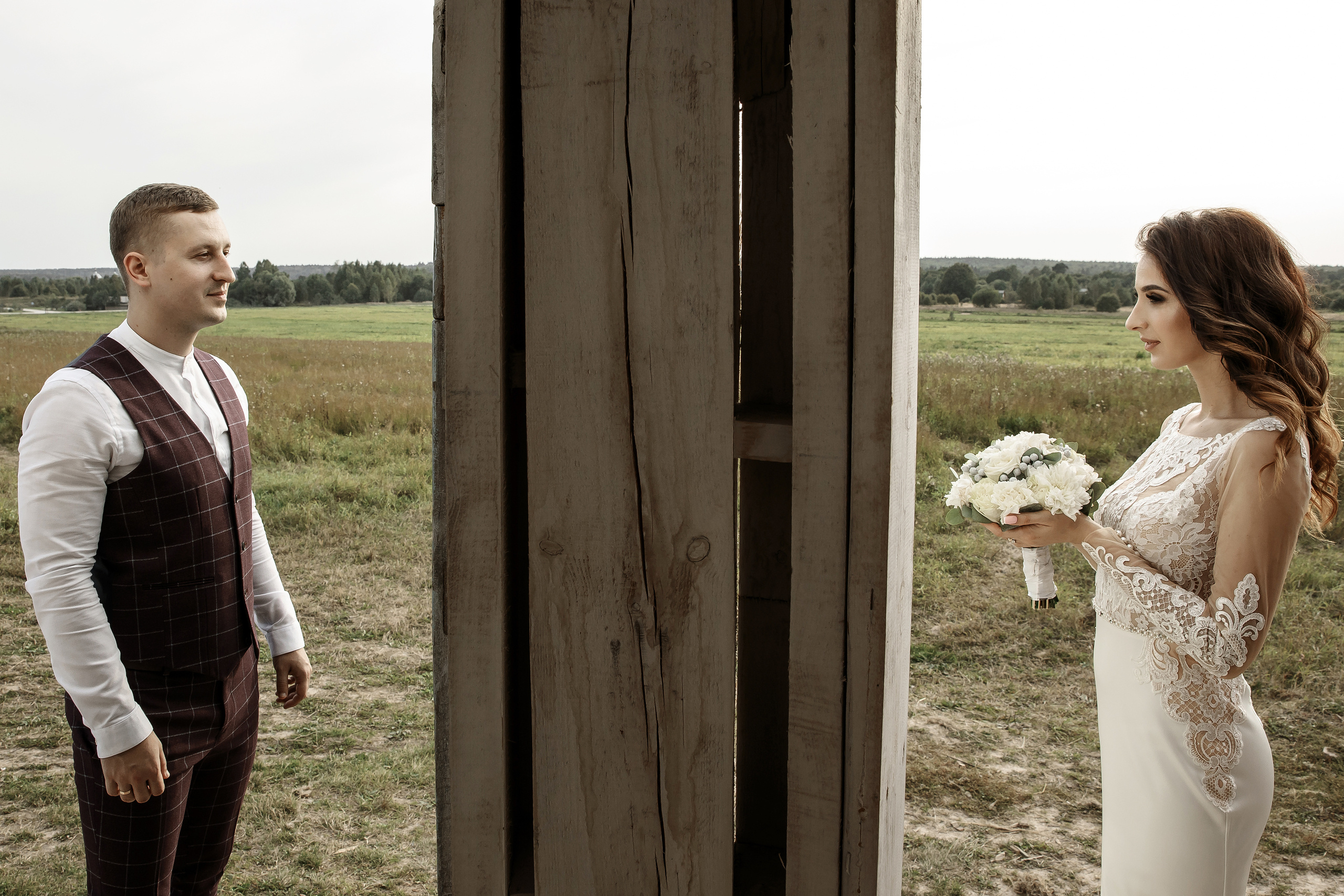 Свадебная прогулка Максима и Алены. Свадебный фотограф Колесников Антон