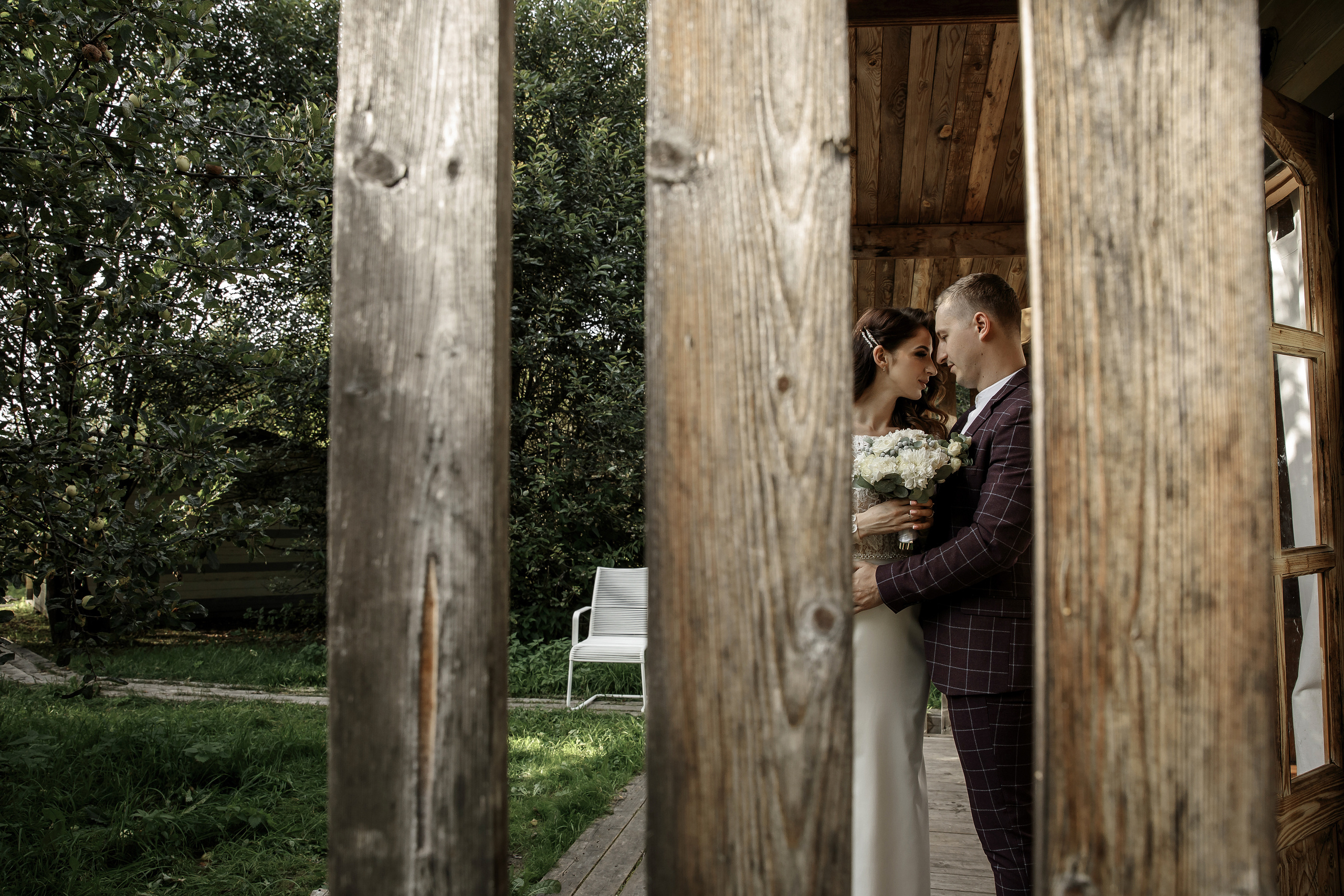 Свадебная прогулка Максима и Алены. Свадебный фотограф Колесников Антон