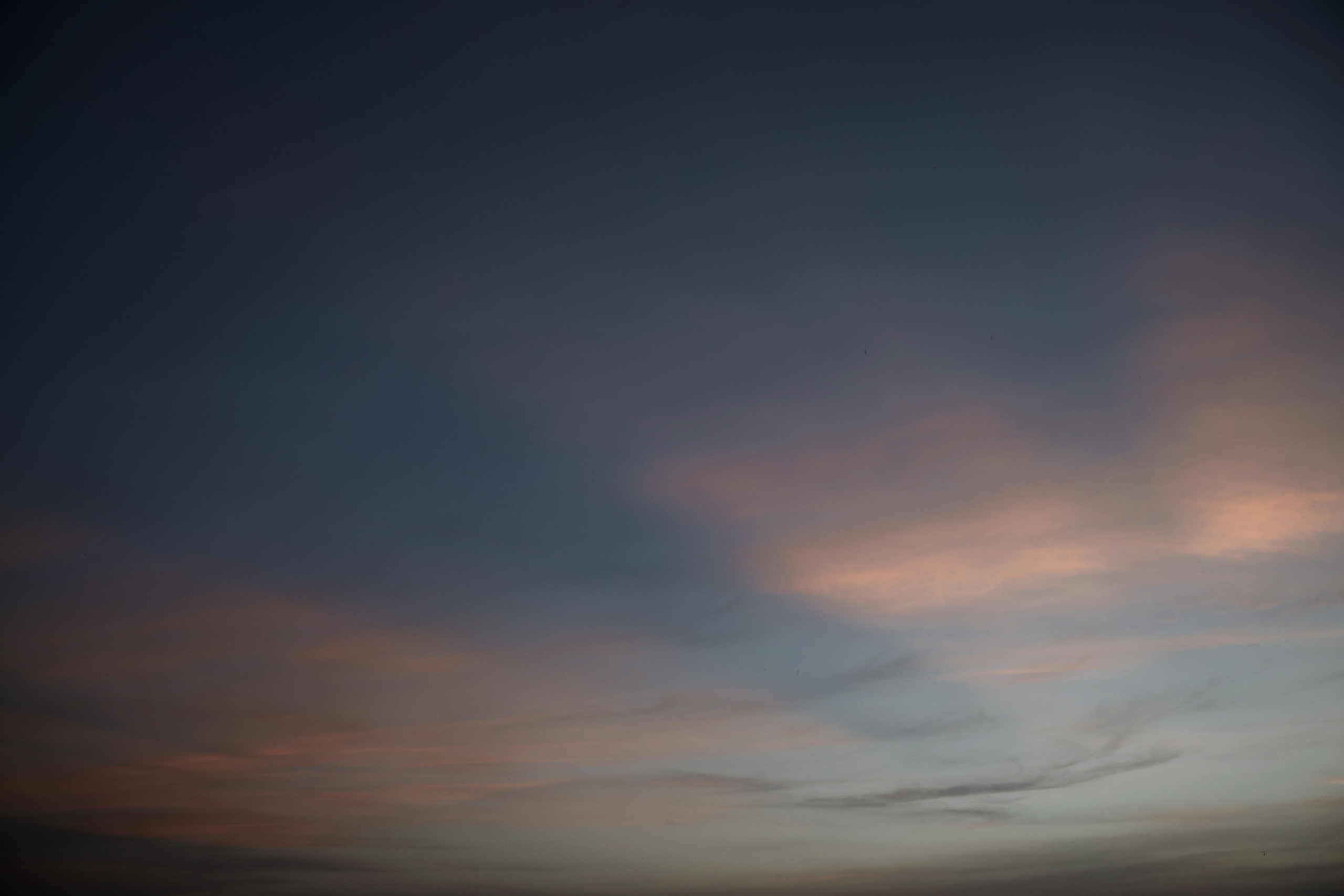 Свадебная прогулка Максима и Алены. Свадебный фотограф Колесников Антон