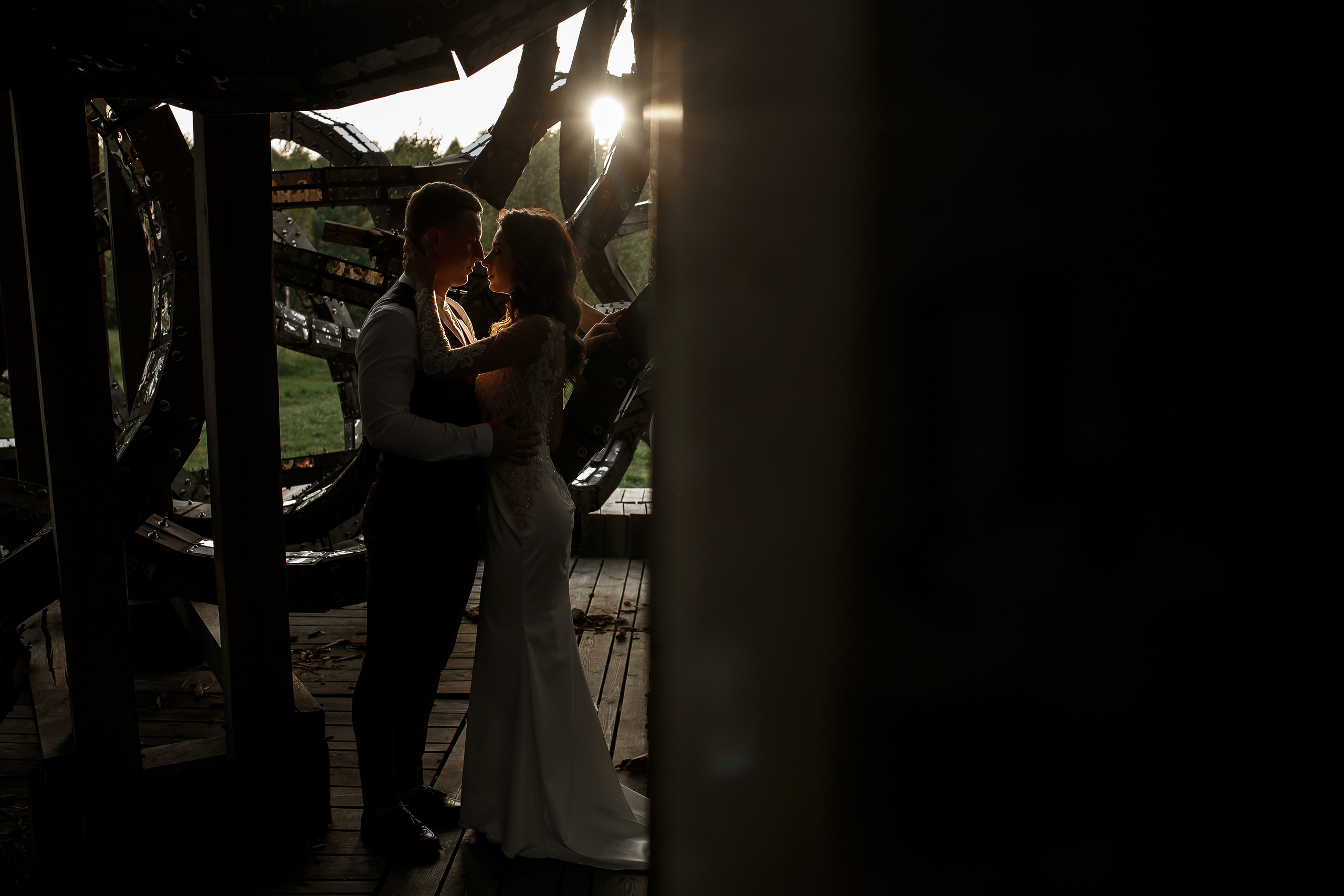 Свадебная прогулка Максима и Алены. Свадебный фотограф Колесников Антон