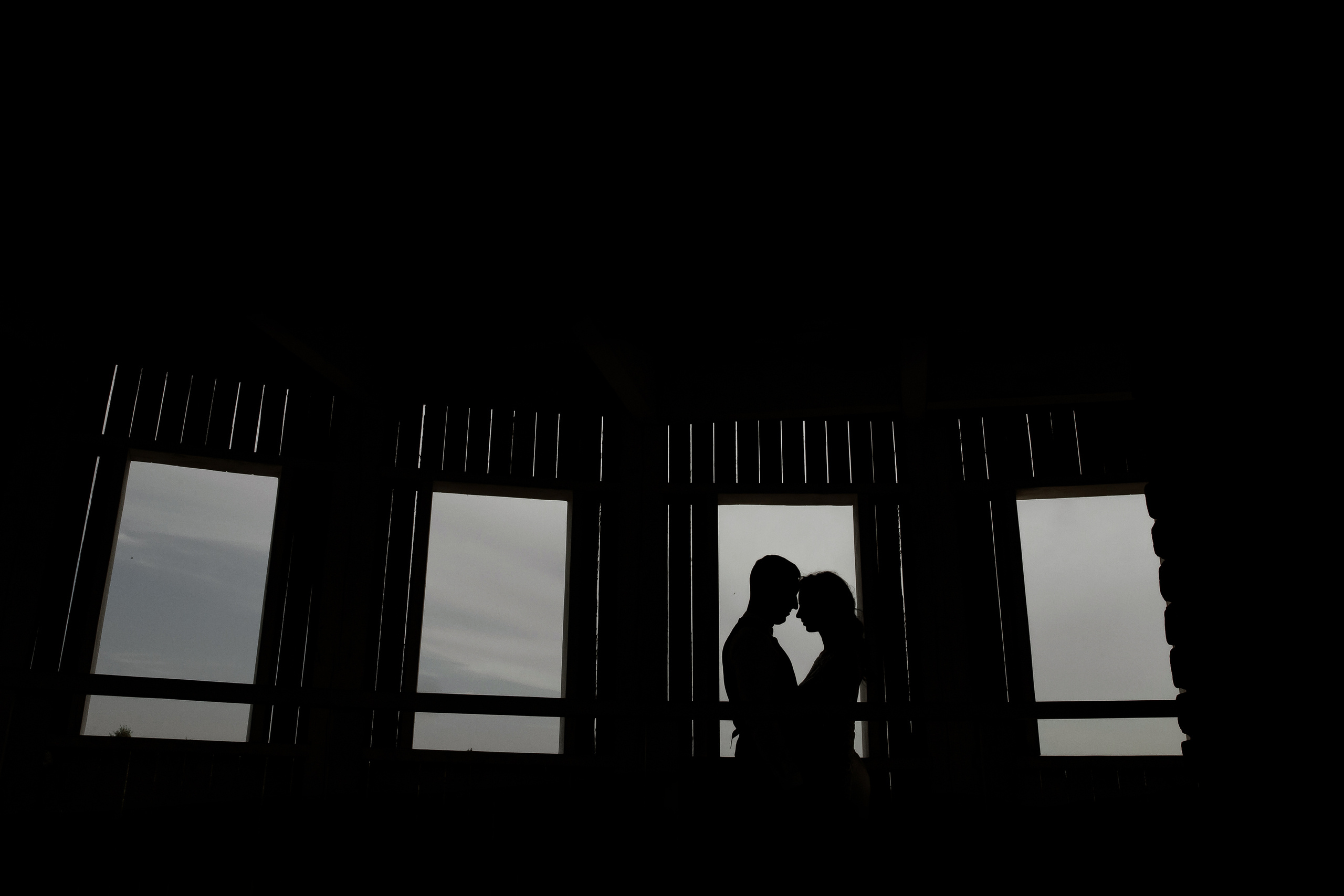 Свадебная прогулка Максима и Алены. Свадебный фотограф Колесников Антон