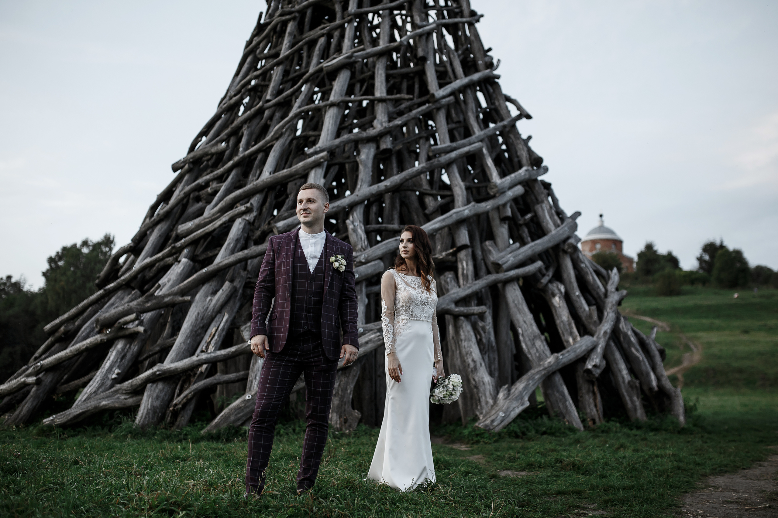 Свадебная прогулка Максима и Алены. Свадебный фотограф Колесников Антон