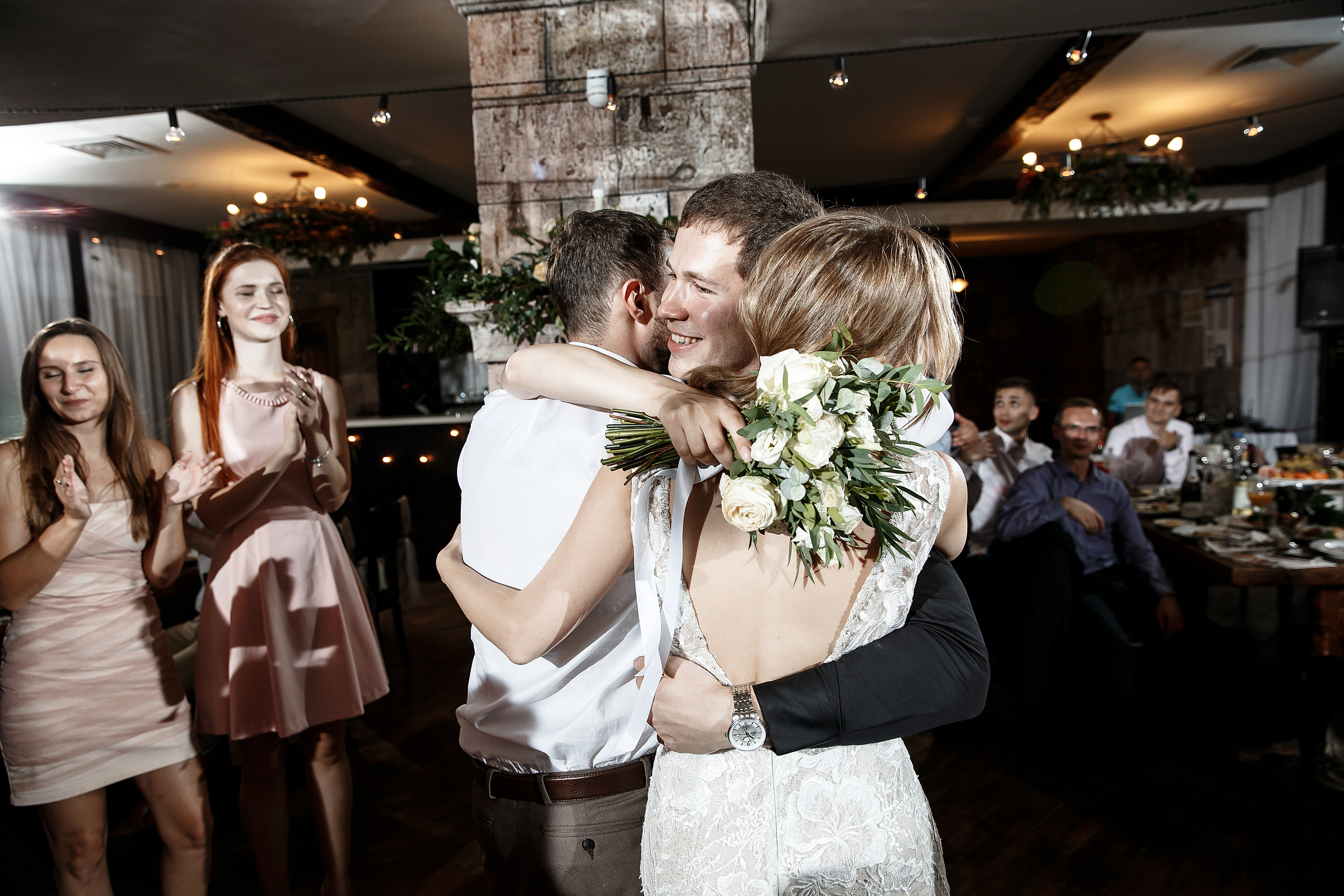 Анонс свадебного дня Владимир и Илона. Свадебный фотограф Колесников Антон