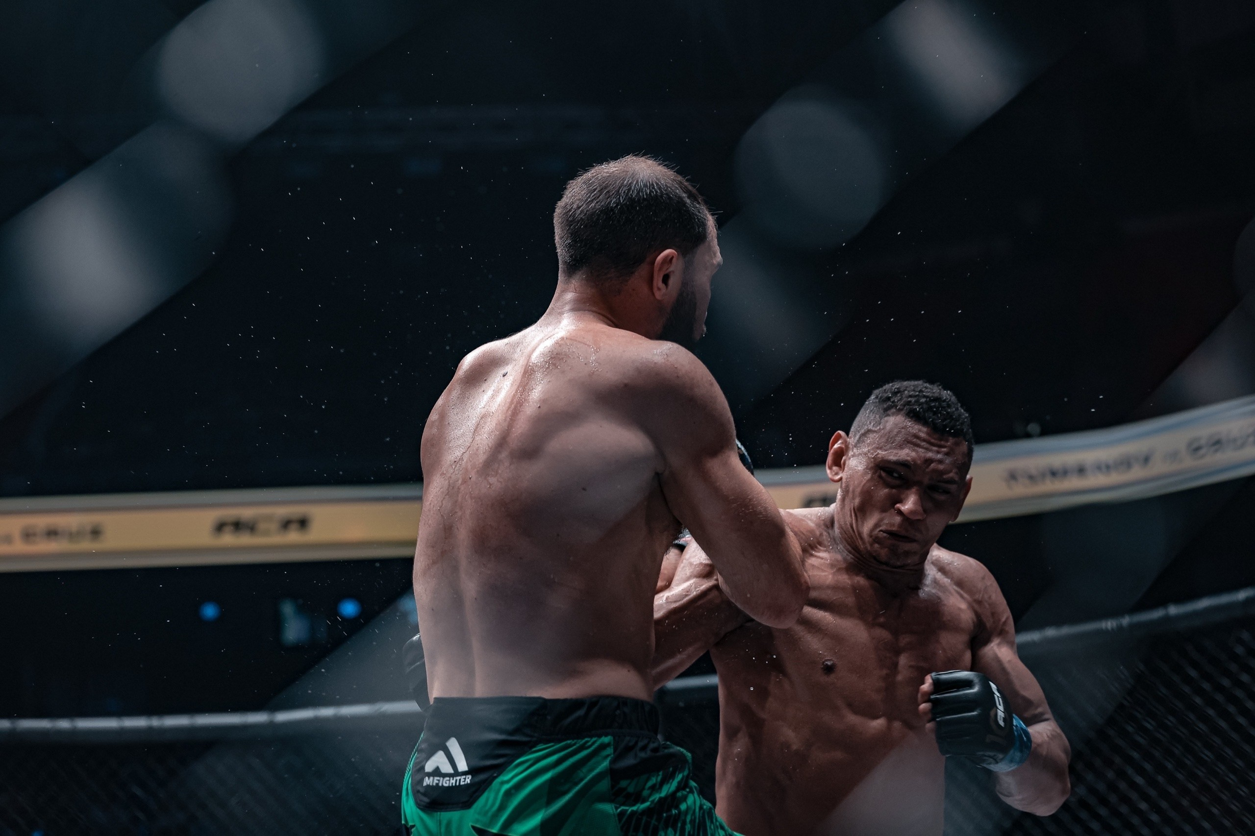 Частный Фотограф — Видеограф в Краснодаре (ЮФО)