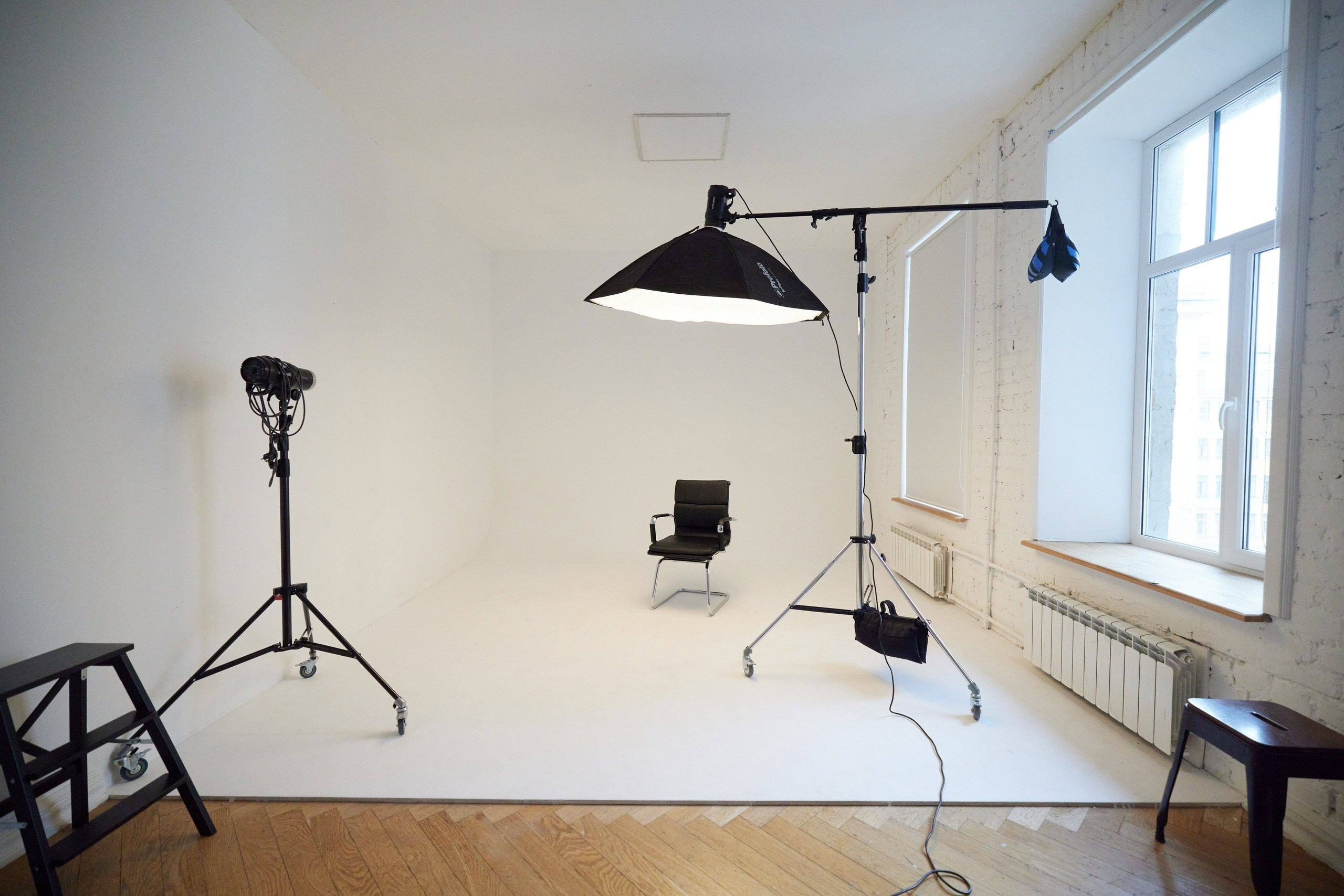 Локации и фотостудии в Санкт-Петербурге для женской фотосессии