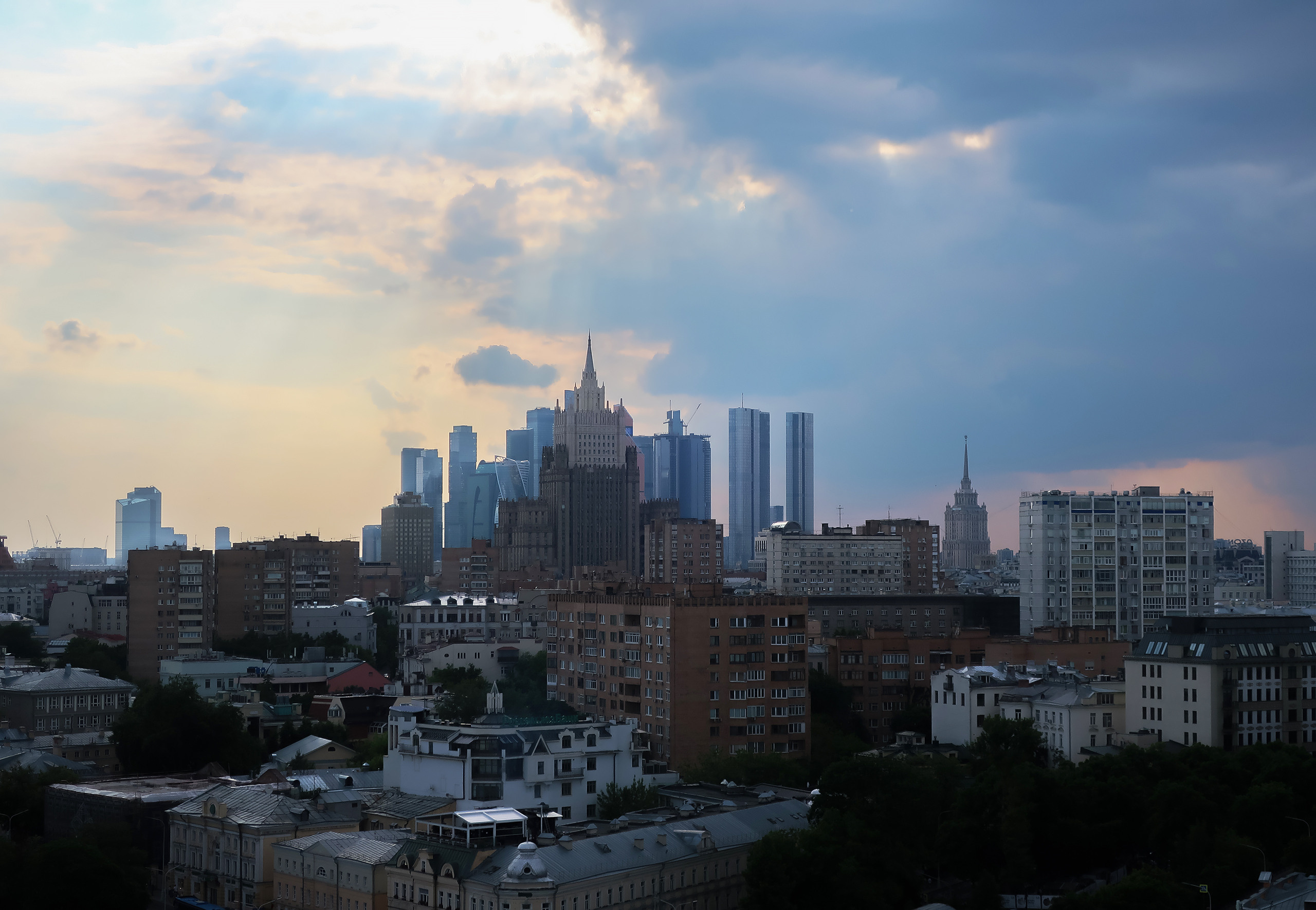 Фотокладовка ТОП-20. Проект «Фотокладовка»: блог уличной фотографии в формате street photo