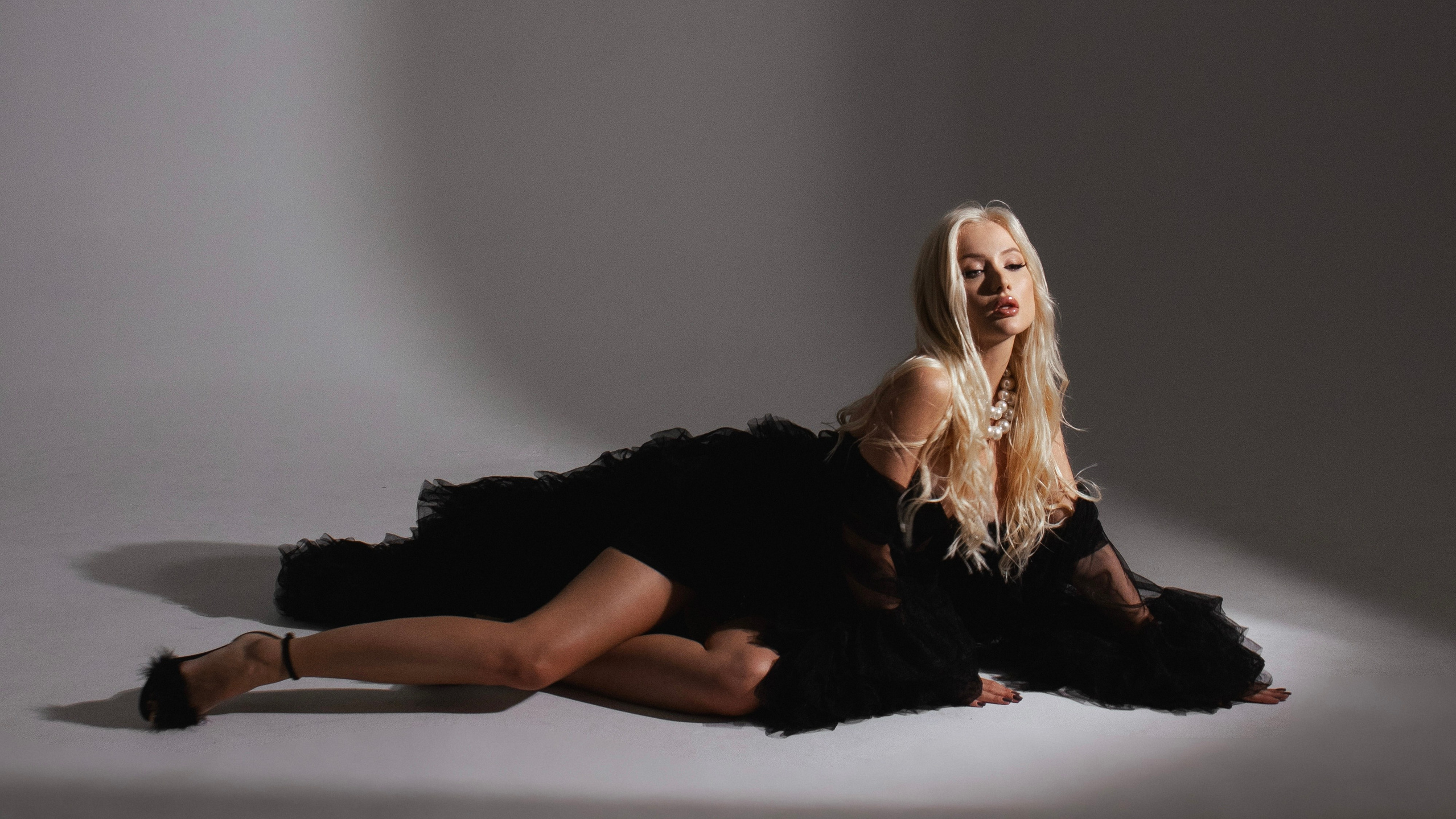 Фотограф в Москве, индивидуальные фотосессии Москва, съемки для маркетплейсов Москва, съемки мероприятий Москва, видеосъемка Москва, Фотограф Одинцово, индивидуальные фотосессии Одинцово, съемки для маркетплейсов Одинцово, съемки мероприятий Одинцово, видеосъемка Одинцово