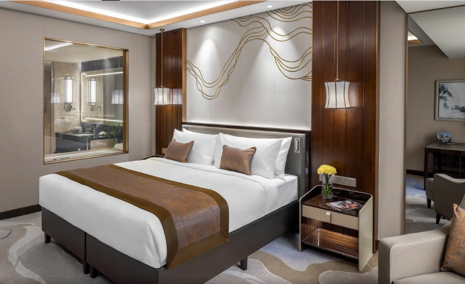 Выбрать лучшие гостиницы и отели на свадьбу для утра невесты в Москве. Свадебный фотограф в Москве Элина Ларченкова. Фото, которые цепляют