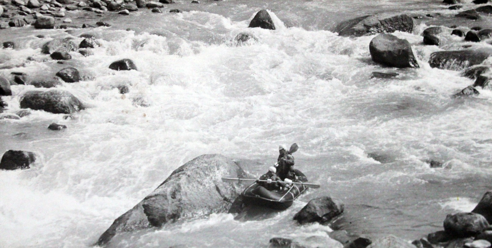 Первая экспедиция туристов-водников Алтая (1970). Фотограф Эдуард Алмадаков