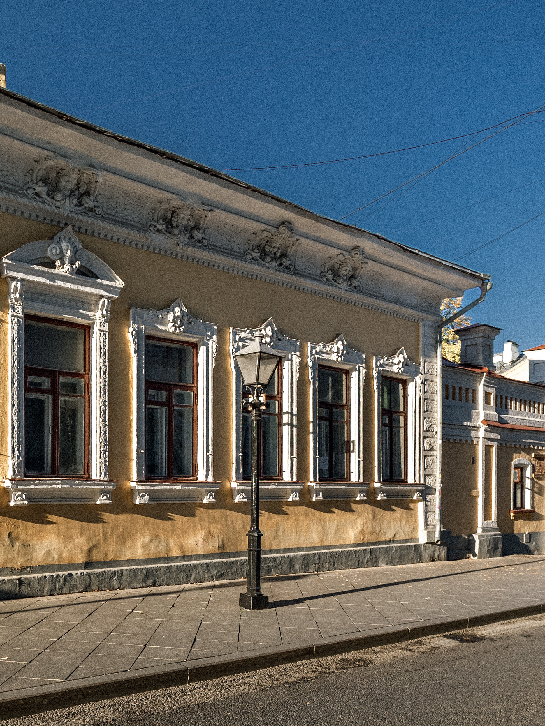 Особняк 1830 года в Успенском переулке