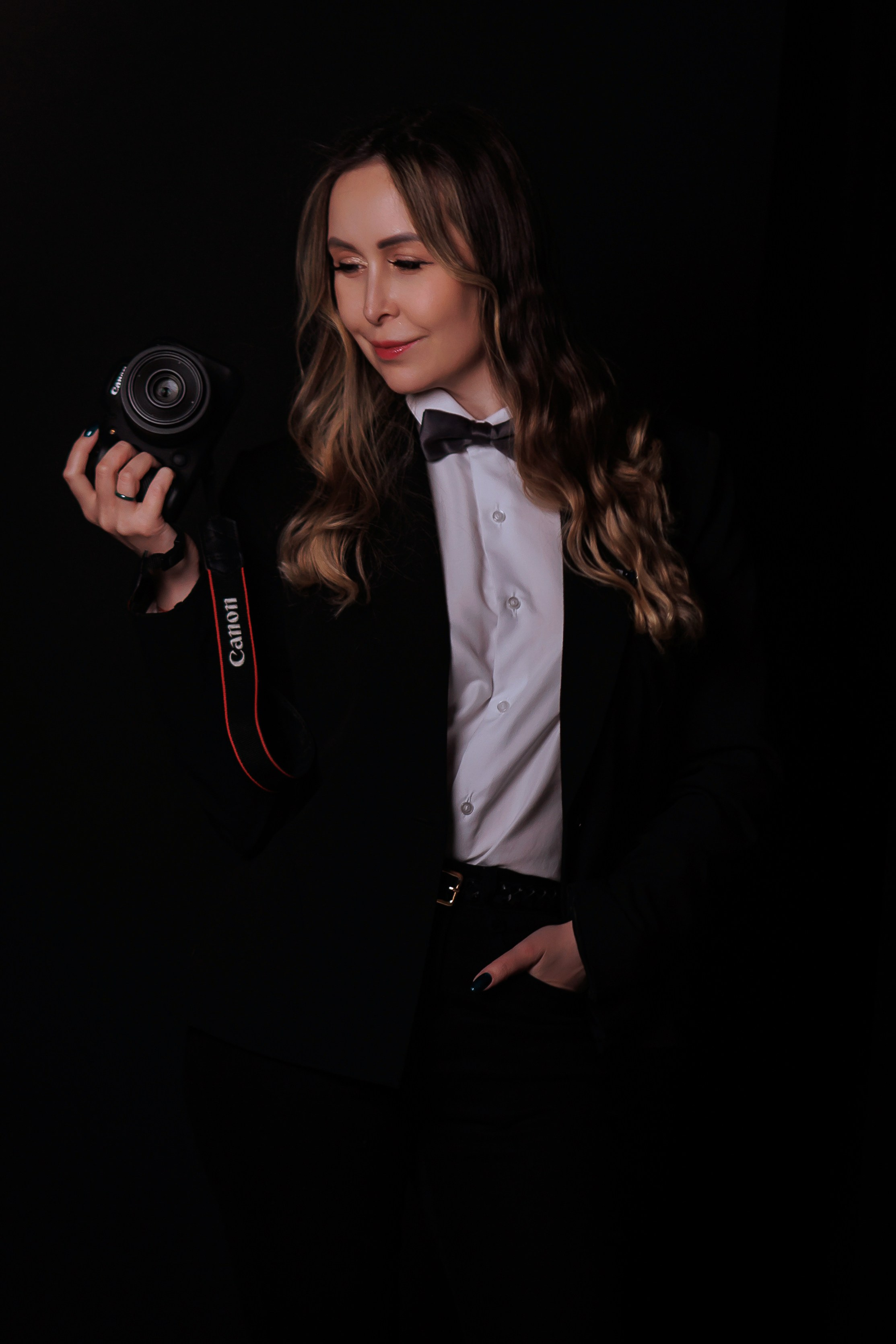 Штатный фотограф. Интерьерная фотостудия Background в Омске