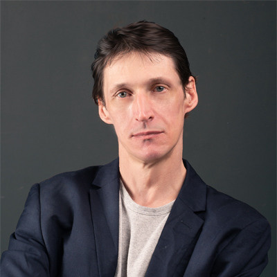 Контакты. Организация и проведение фотосъемок в Санкт-Петербурге. Фотограф Смирягин Илья