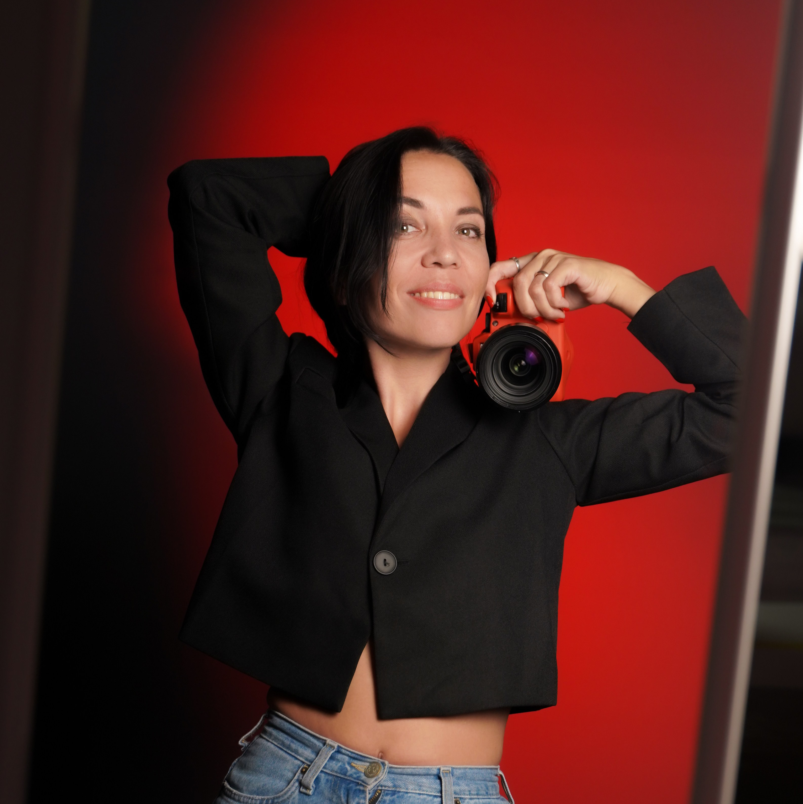 Контакты. Студийный фотограф в Альметьевске/ Выпускные альбомы / Лина Фазлыева