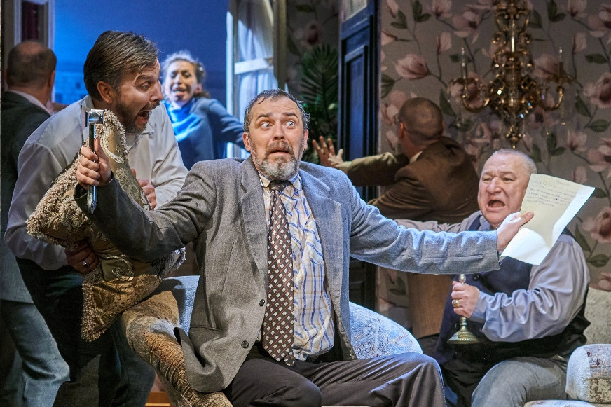 Театр «У Моста» в мае: только самое лучшее!. Журнал о самом особенном. Пермь и Пермский край