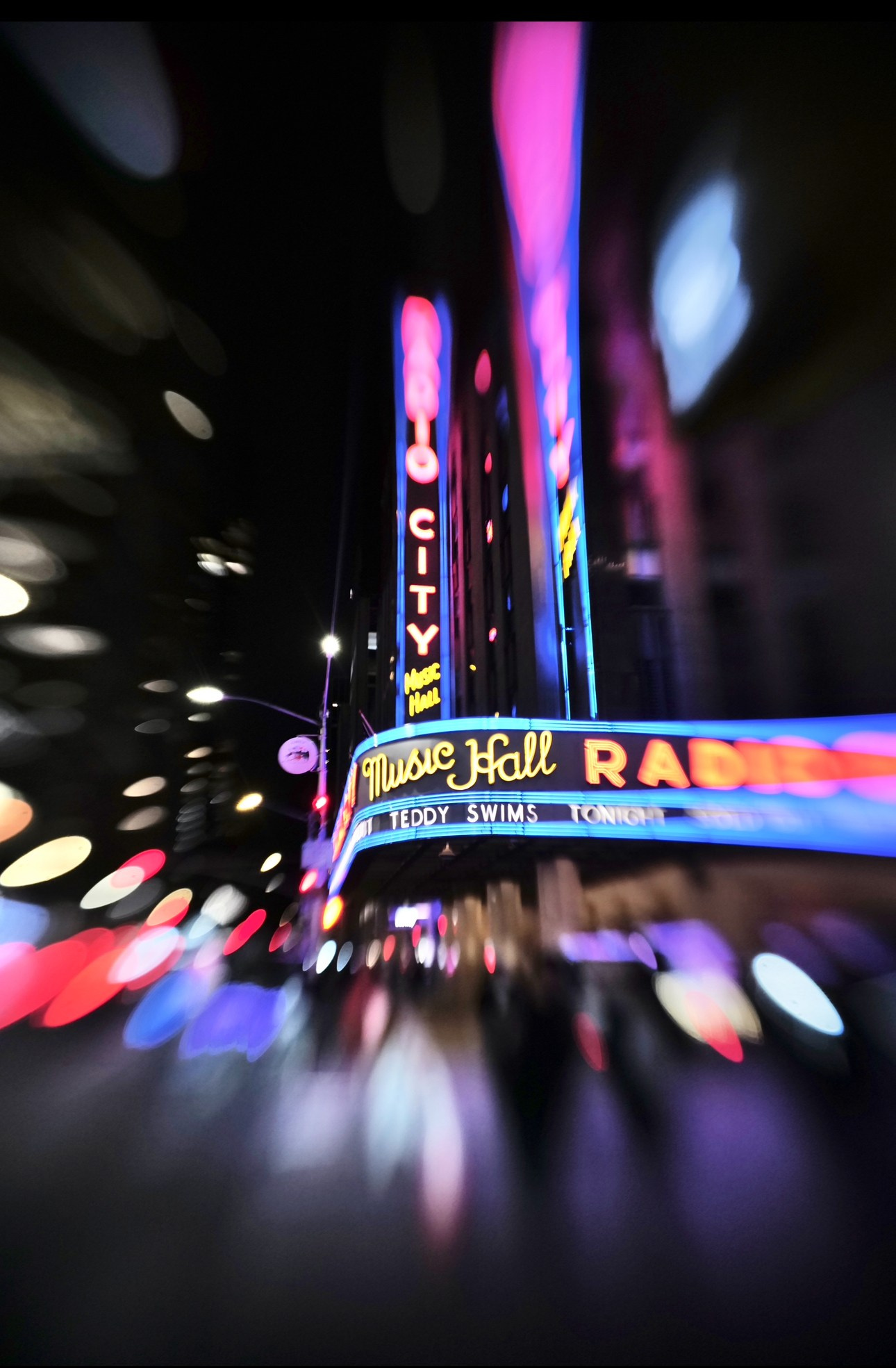 USA DIGITAL. International visual artist