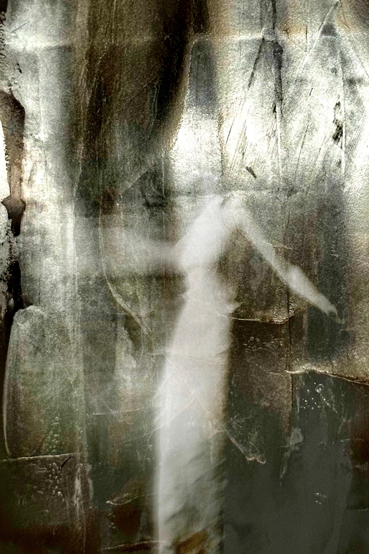 ТАНЕЦ ТИШИНЫ. VISUAL ARTIST KONSTANTIN DIAMOND