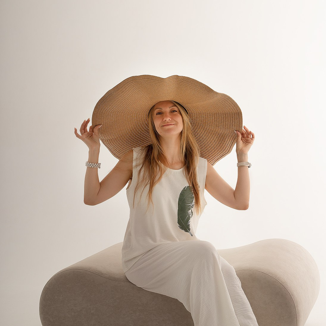 Контакты. Главная