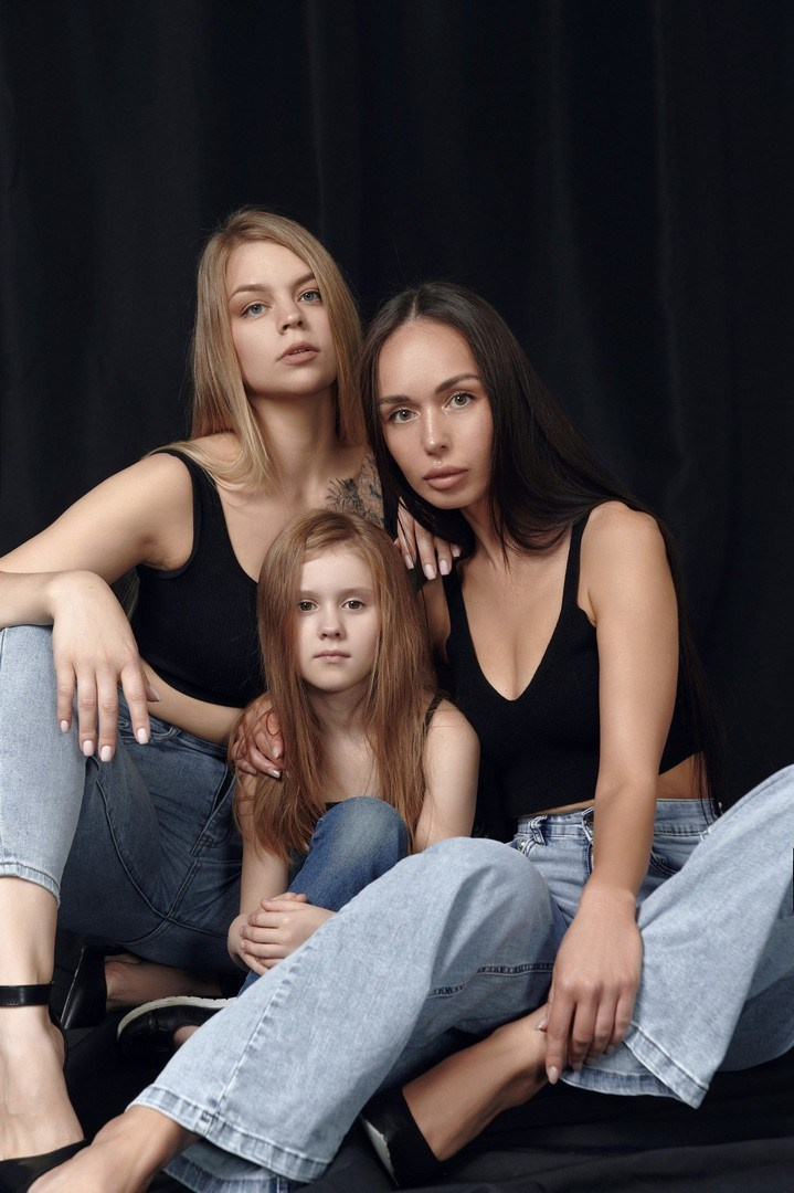 Фотография учениц академии моделей