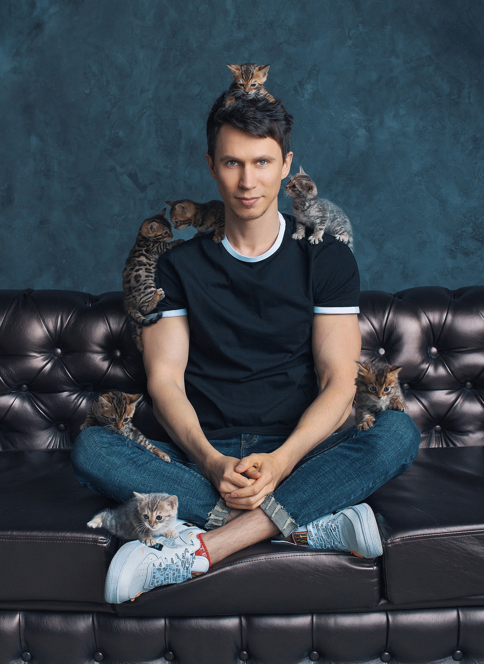 Дмитрий Пульс — фотограф, видеограф, рилсмейкер, нейрокреатор=) Снимаю в Новороссийске, Анапе, Геленджике, Краснодару и по Миру