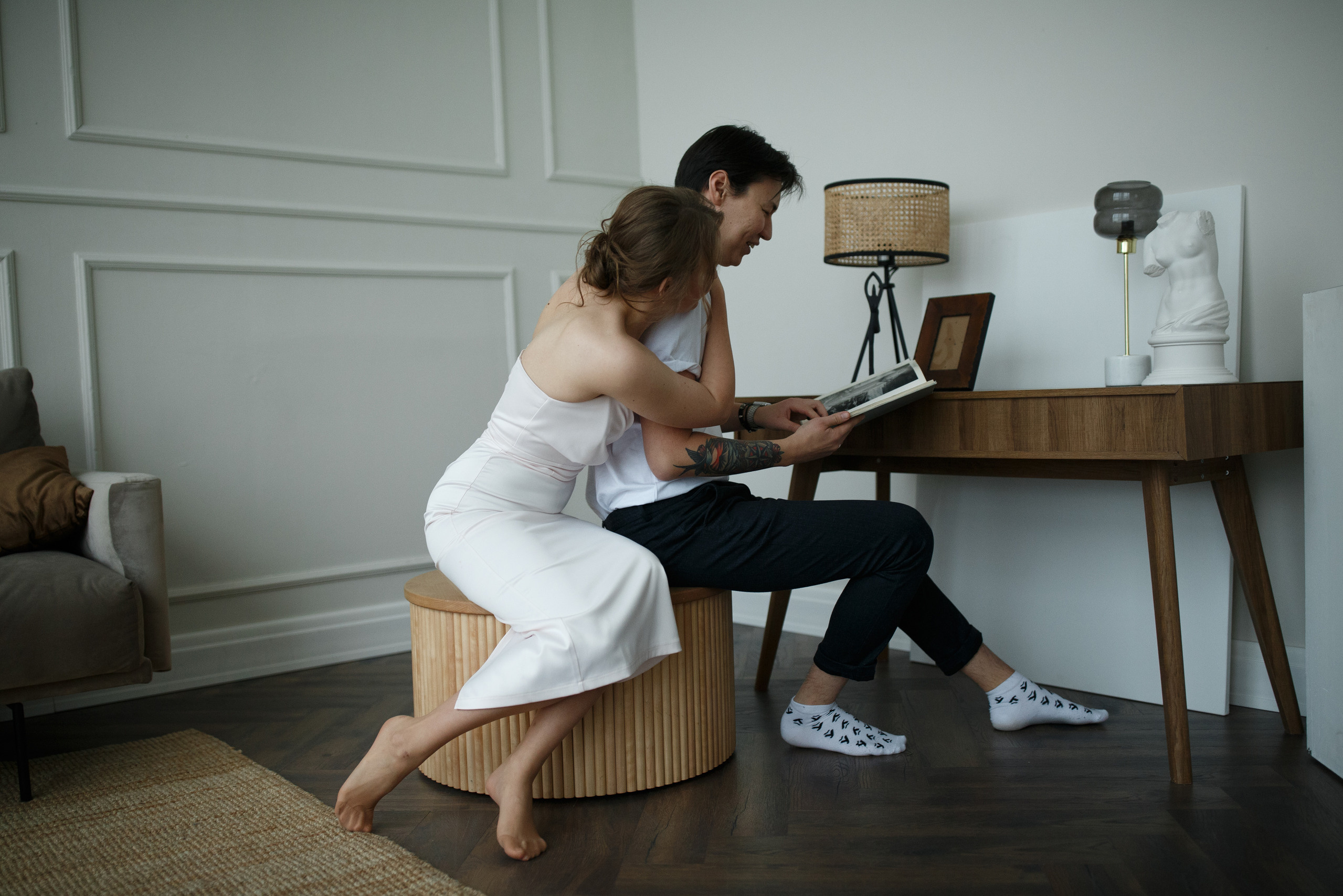 Фотосессия в студии при естественном освещении