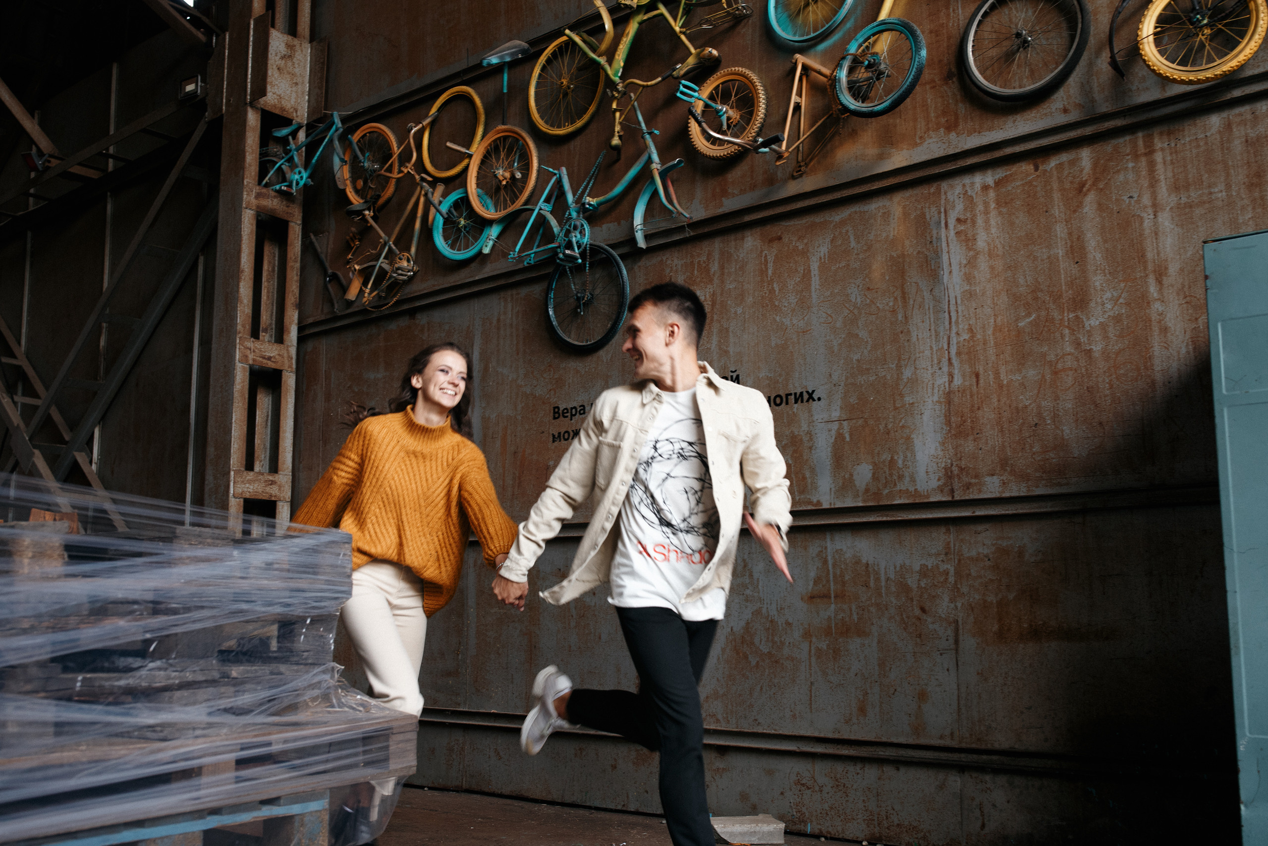 Яркая Love story  в фуд-корте Песочница