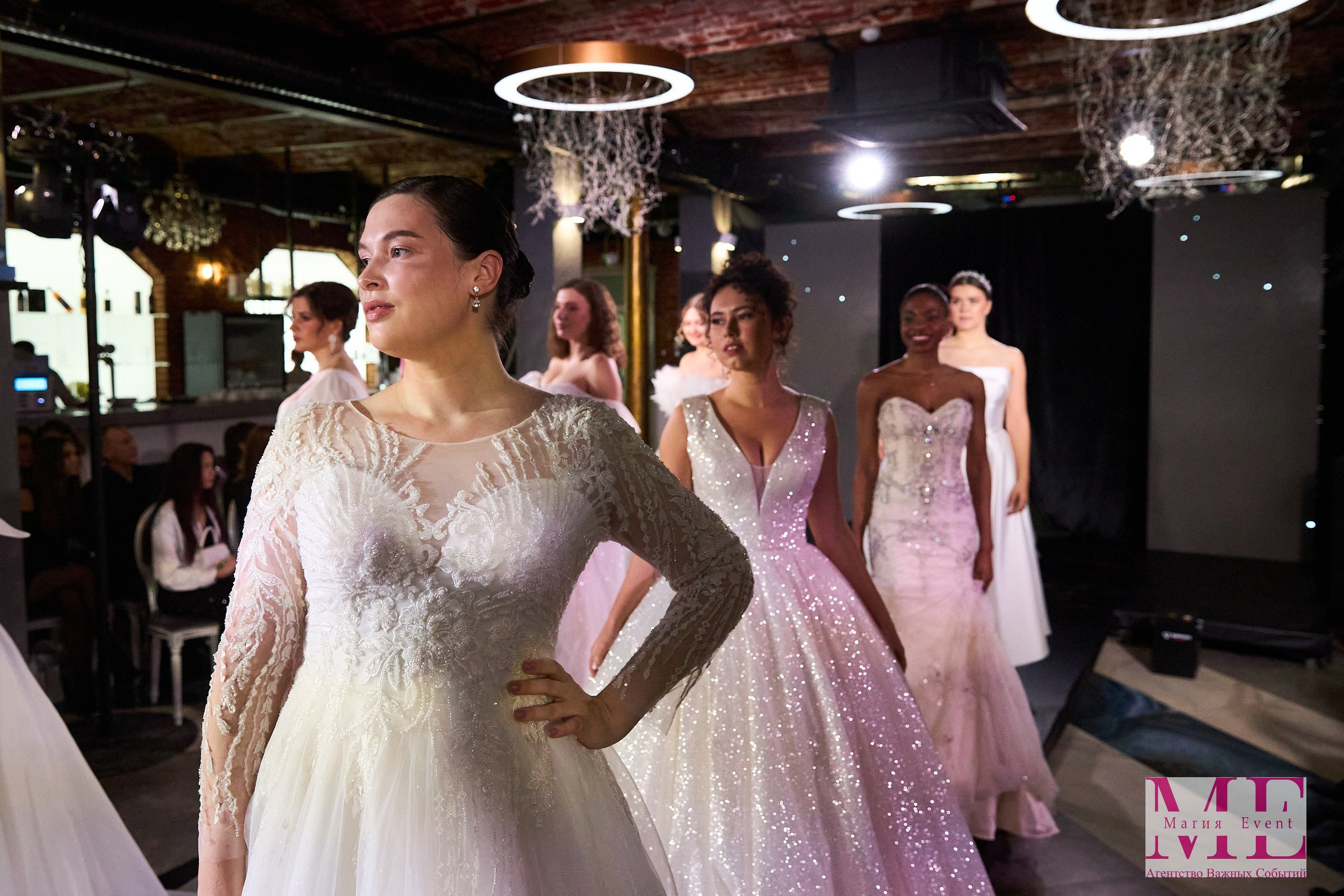 События салона. Свадебный салон Саратов — Charmante