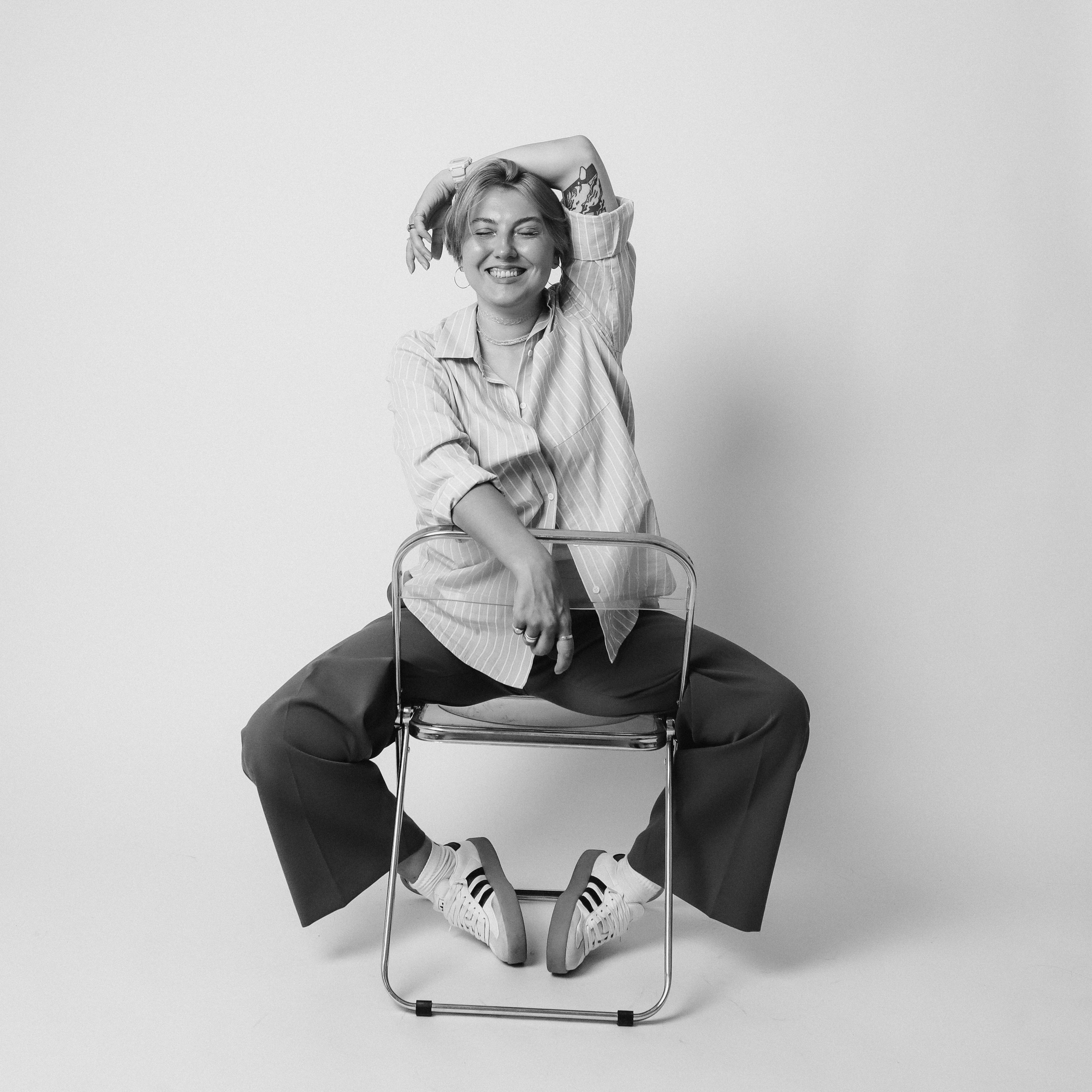 Контакты. Фотограф в Самаре Катерина Винокурова. Документальная репортажная съемка лавстори и мероприятий