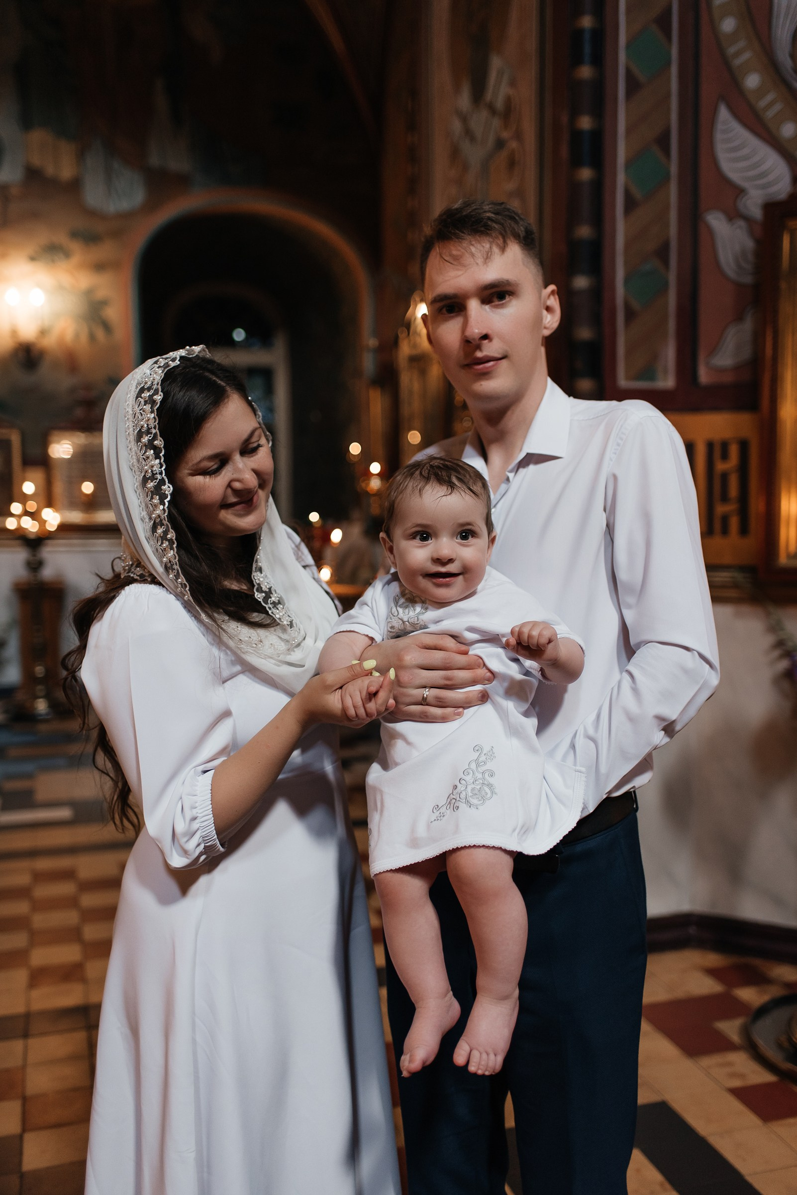 Особенности фотосъёмки крещения. Свадебный фотограф в Санкт-Петербурге Венера Ахметова