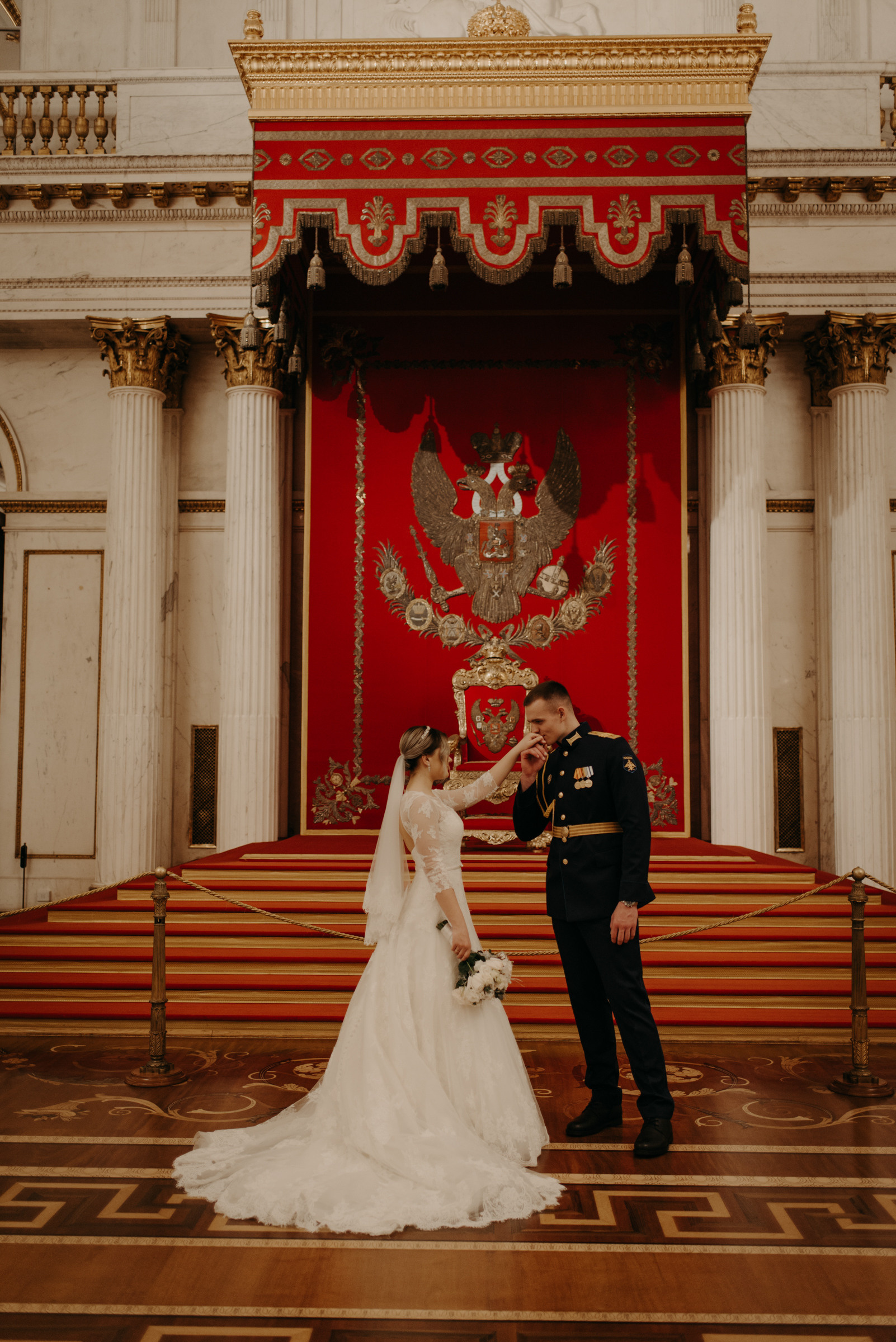 свадебная фотосессия в Эрмитаже