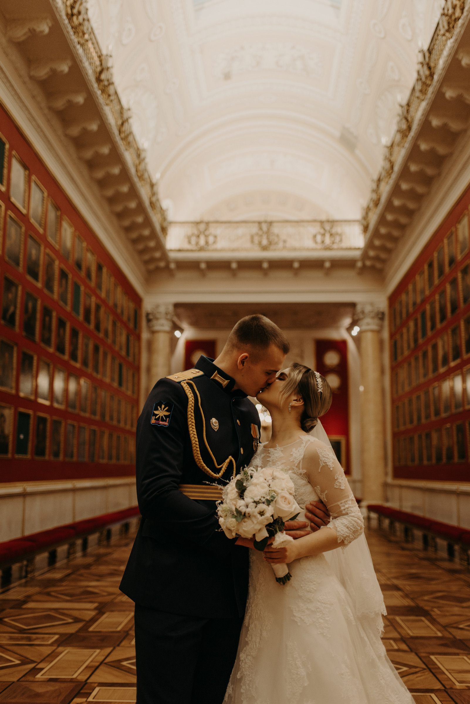 свадебная фотосессия в Эрмитаже