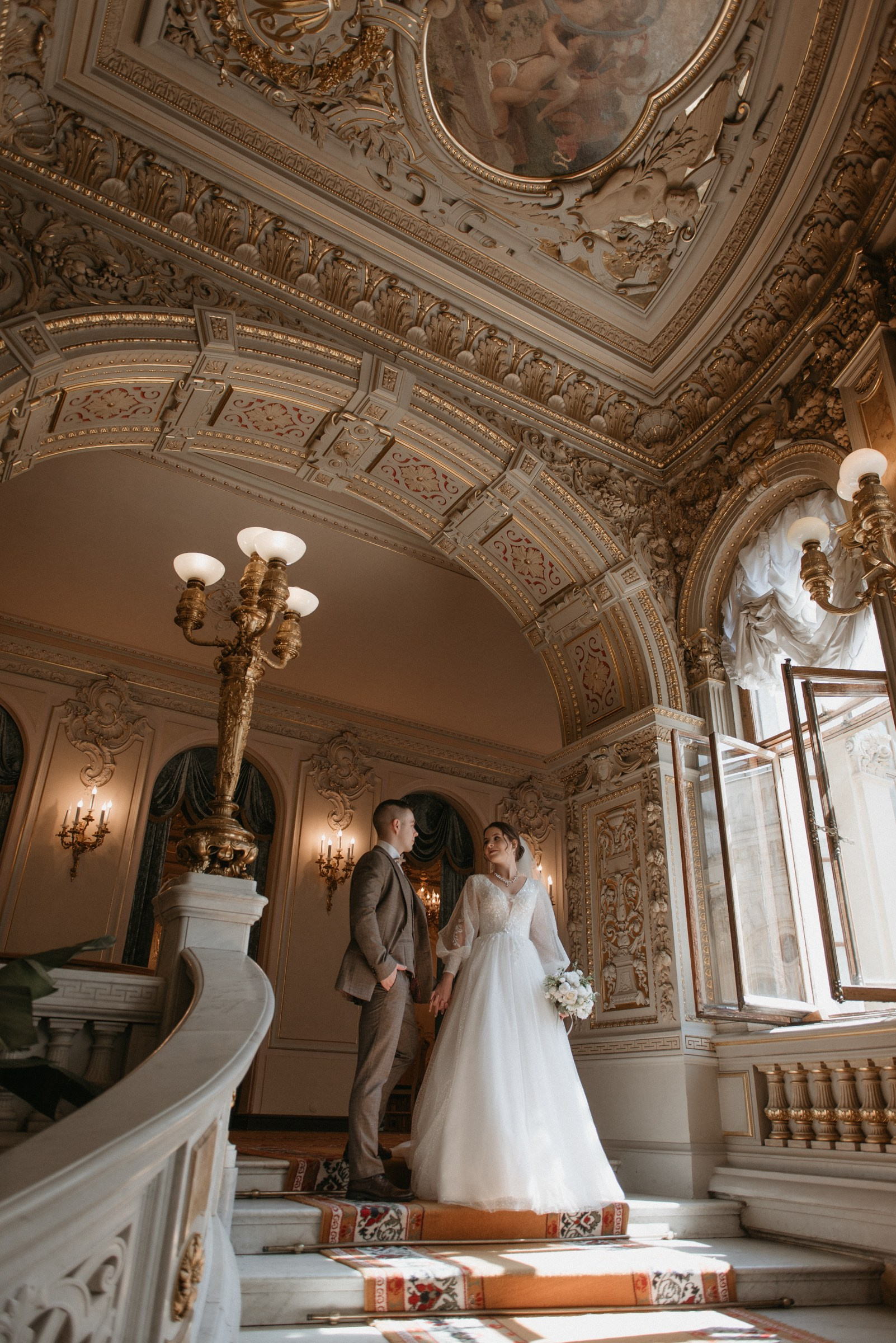 свадебная фотосессия в Доме Учёных, дворцы в Санкт-Петербурге для свадебной фотосессии
